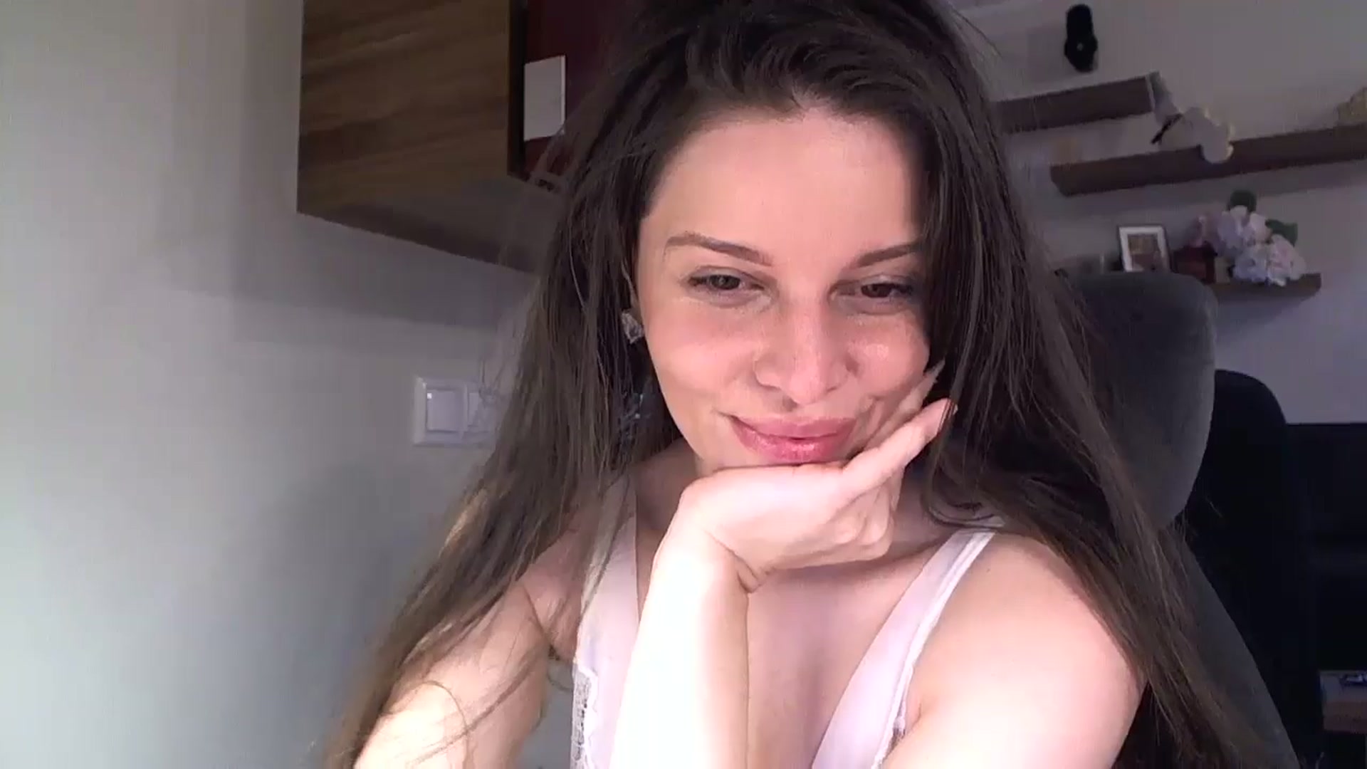 Gallery image thumbnail from Heaven_hot's myfreecams stream on, 04/12/2025, 12:14 image 15 of 20