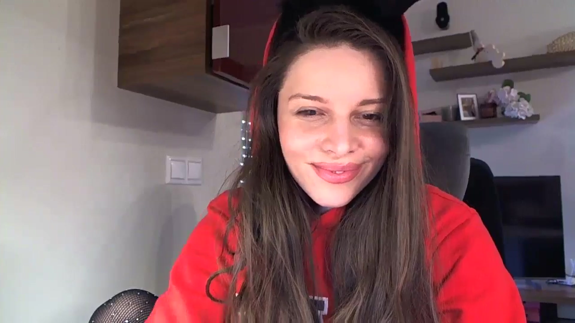 Gallery image thumbnail from Heaven_hot's myfreecams stream on, 04/12/2025, 15:53 image 13 of 20