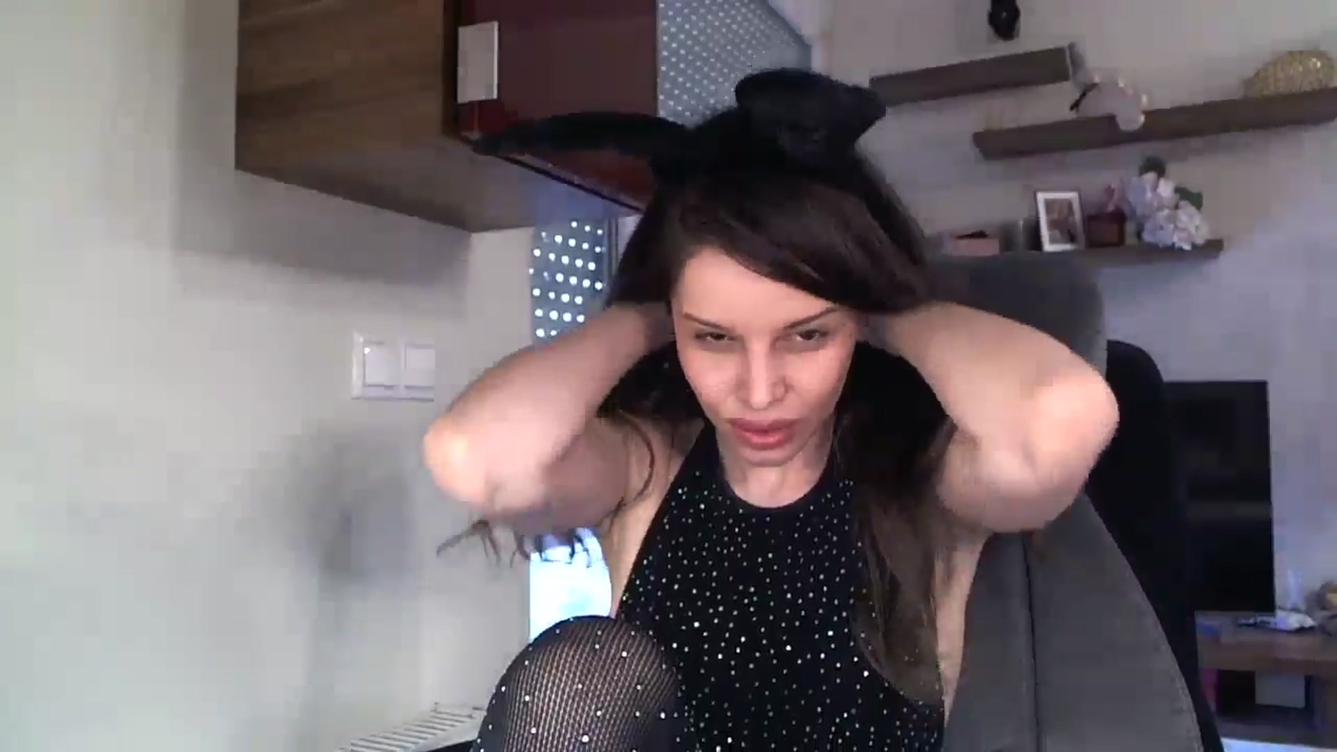 Gallery image thumbnail from Heaven_hot's myfreecams stream on, 04/12/2025, 15:53 image 8 of 20