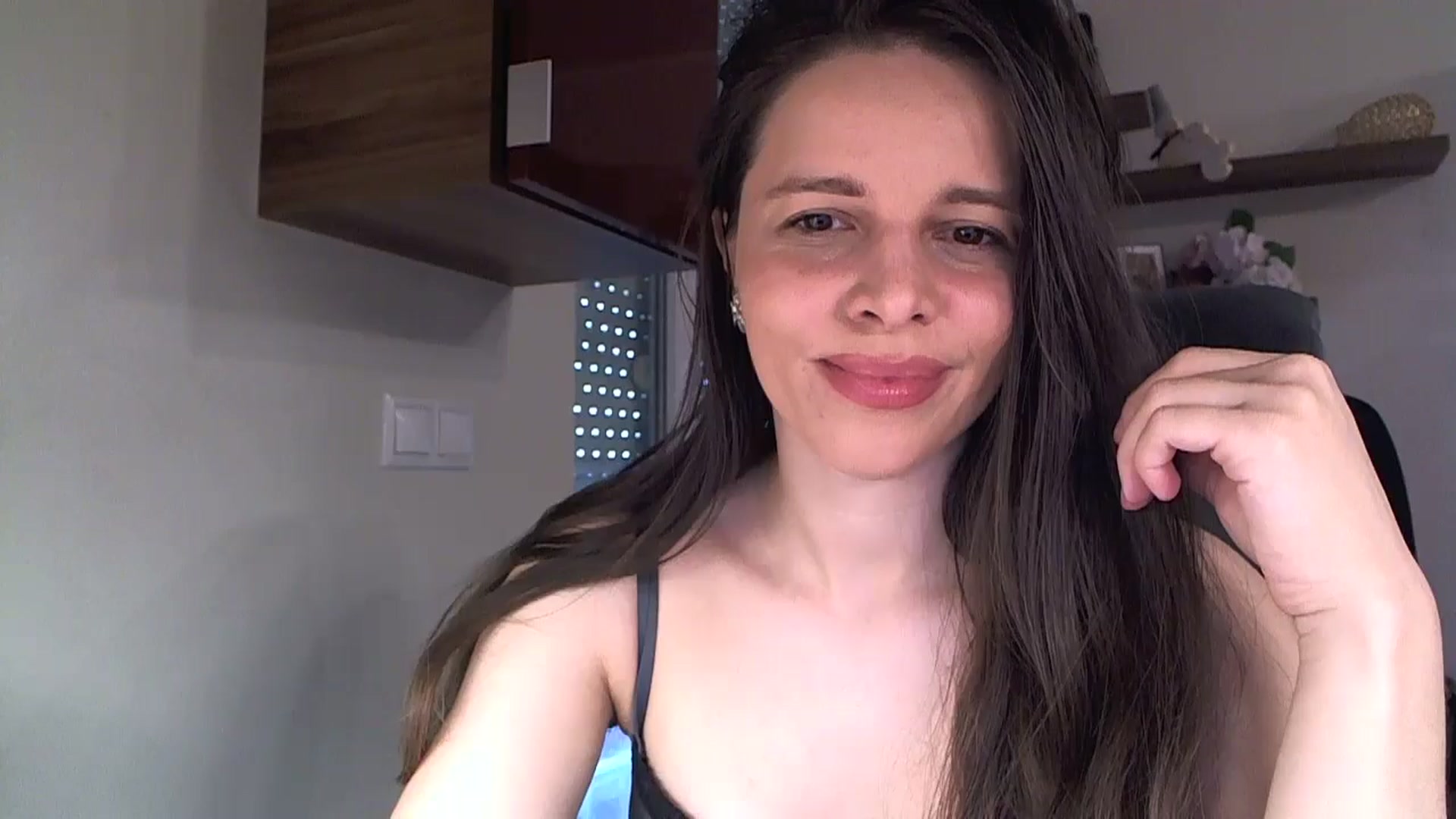 Gallery image thumbnail from Heaven_hot's myfreecams stream on, 04/13/2025, 15:44 image 12 of 20