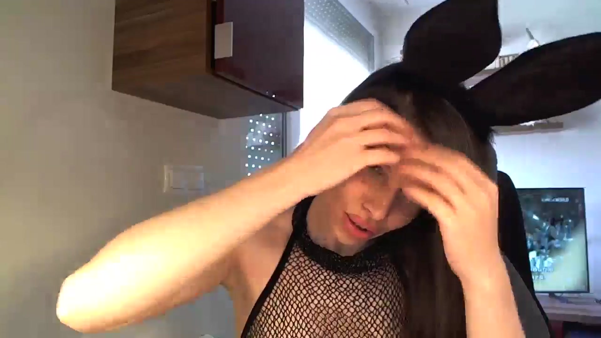 Gallery image thumbnail from Heaven_hot's myfreecams stream on, 04/18/2025, 15:35 image 15 of 20