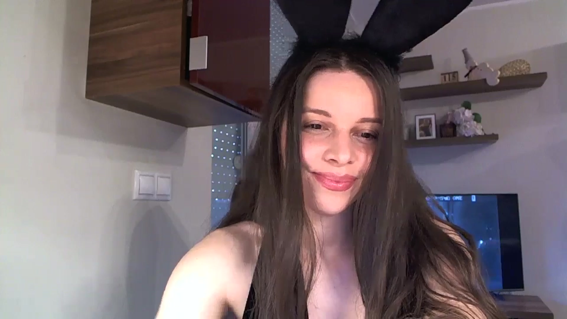 Gallery image thumbnail from Heaven_hot's myfreecams stream on, 04/19/2025, 12:21 image 6 of 20