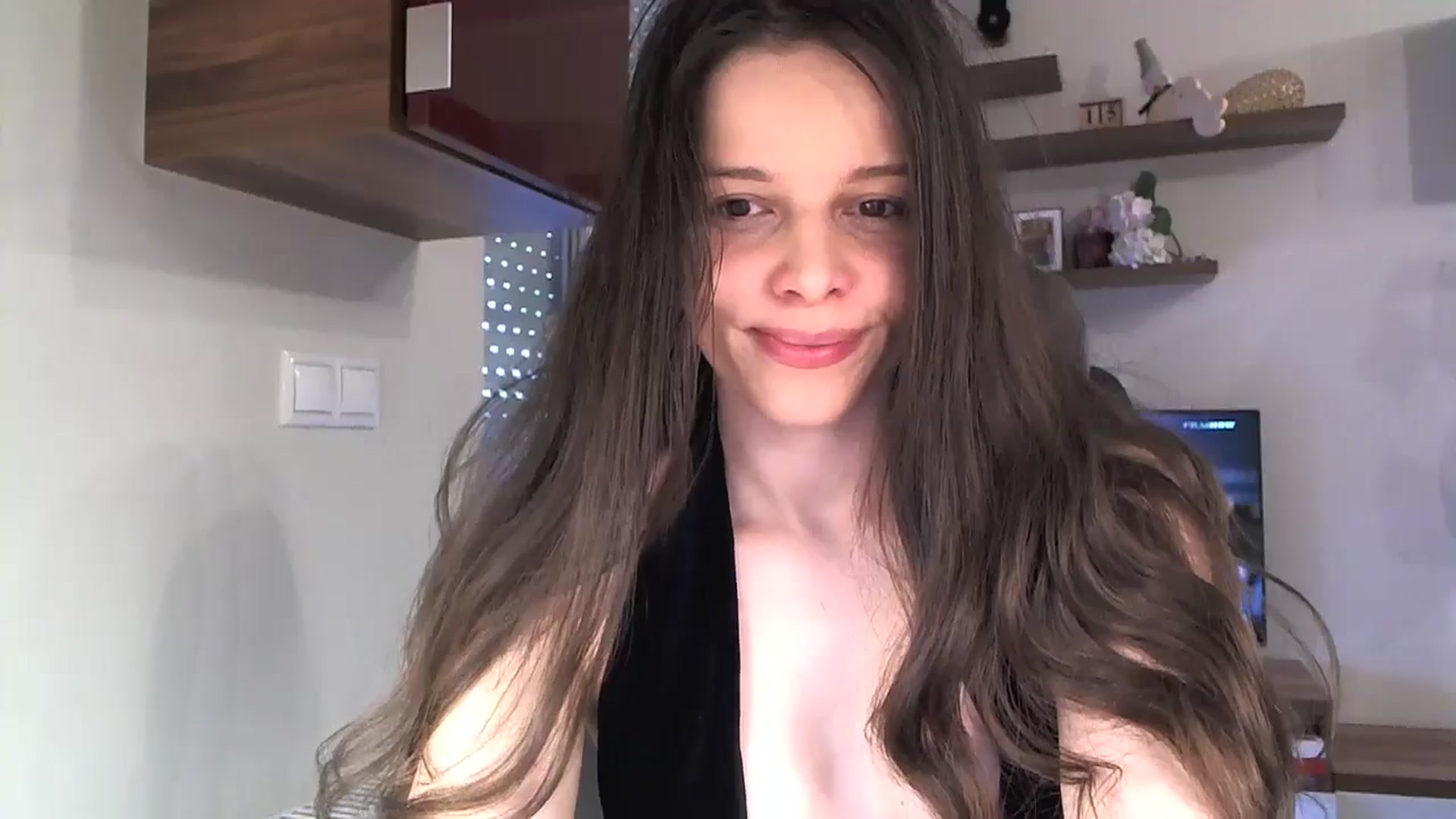 Gallery image thumbnail from Heaven_hot's myfreecams stream on, 05/02/2025, 14:19 image 6 of 20