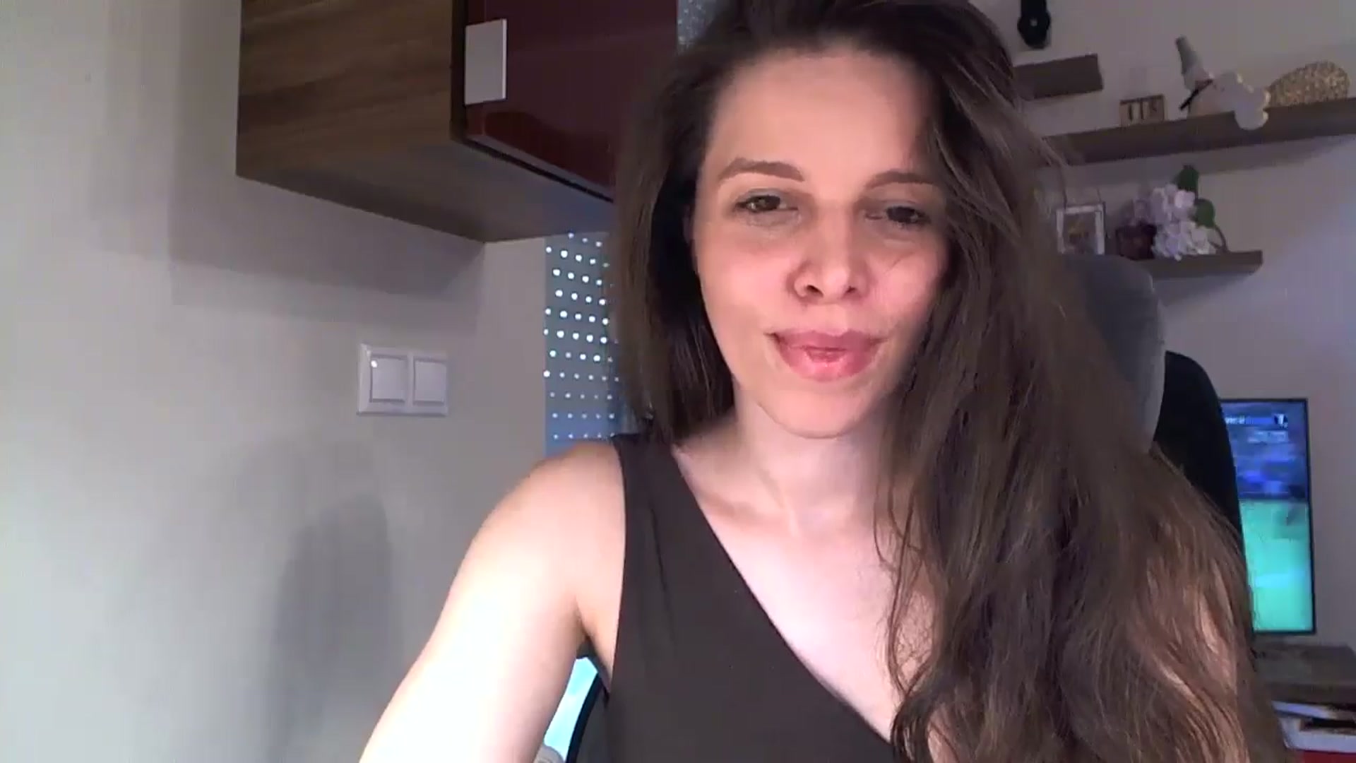 Gallery image thumbnail from Heaven_hot's myfreecams stream on, 05/03/2025, 15:16 image 11 of 20