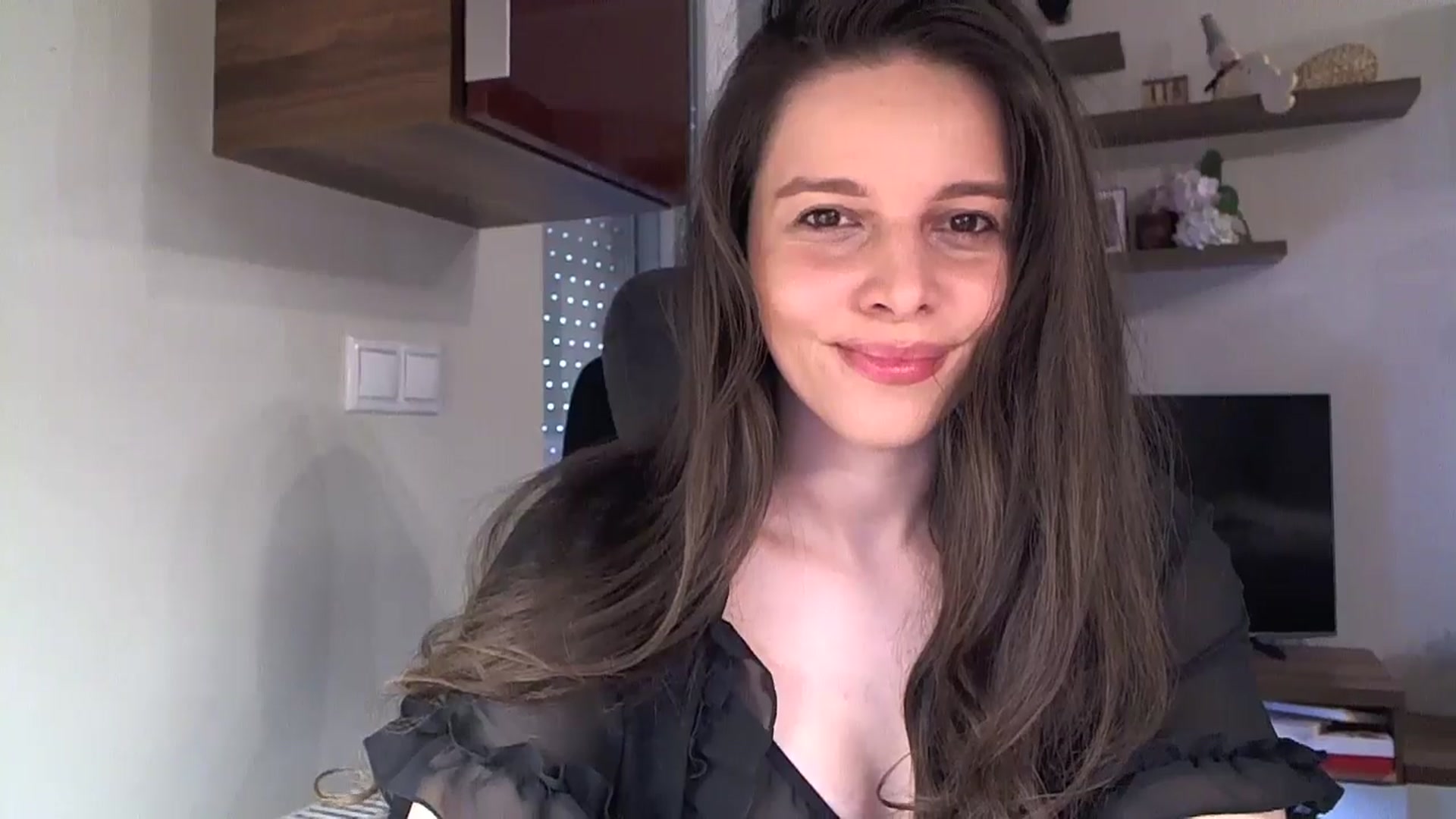 Gallery image thumbnail from Heaven_hot's myfreecams stream on, 05/04/2025, 15:37 image 5 of 20