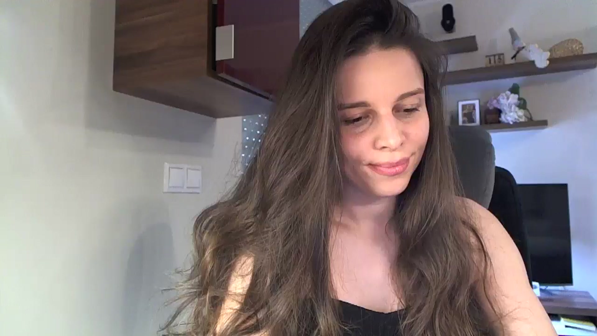 Gallery image thumbnail from Heaven_hot's myfreecams stream on, 05/08/2025, 12:59 image 8 of 20