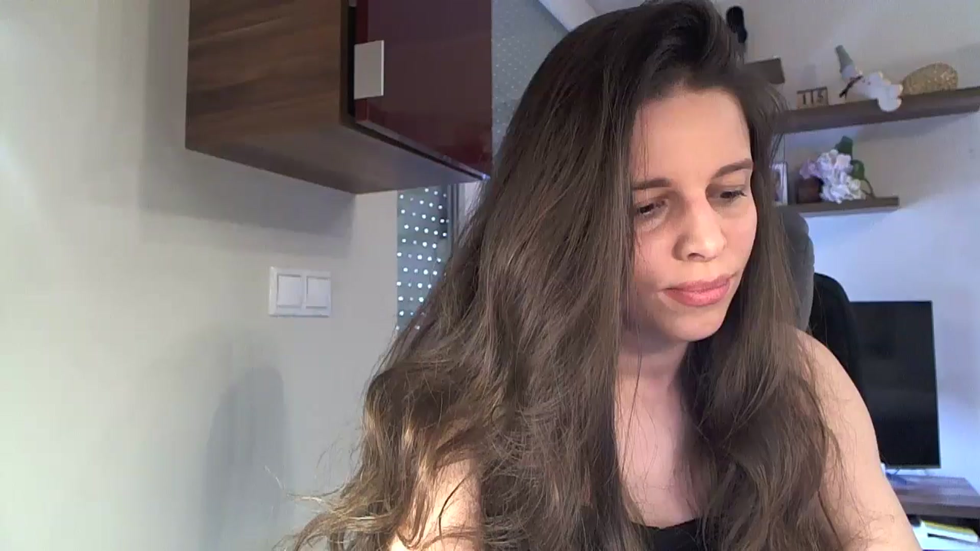 Gallery image thumbnail from Heaven_hot's myfreecams stream on, 05/08/2025, 12:59 image 9 of 20