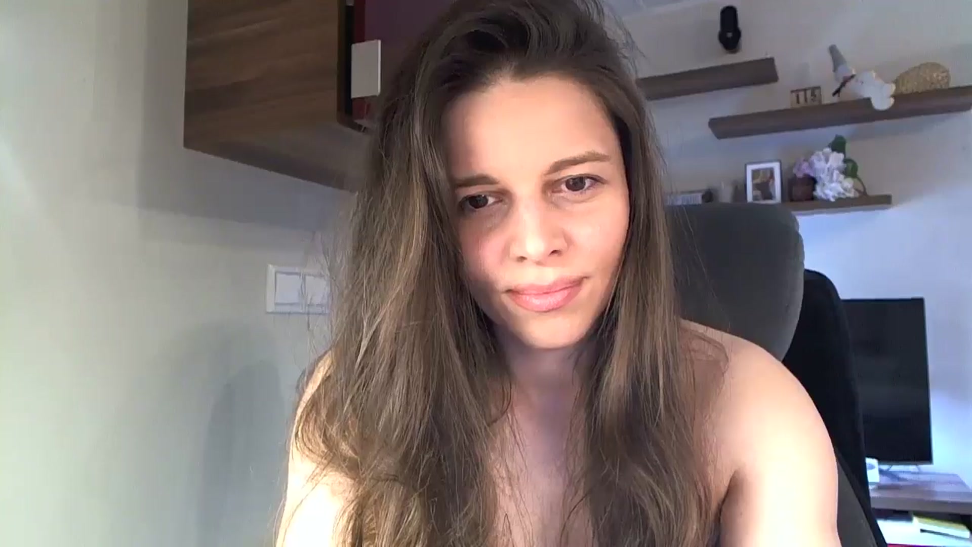 Gallery image thumbnail from Heaven_hot's myfreecams stream on, 05/08/2025, 12:59 image 15 of 20