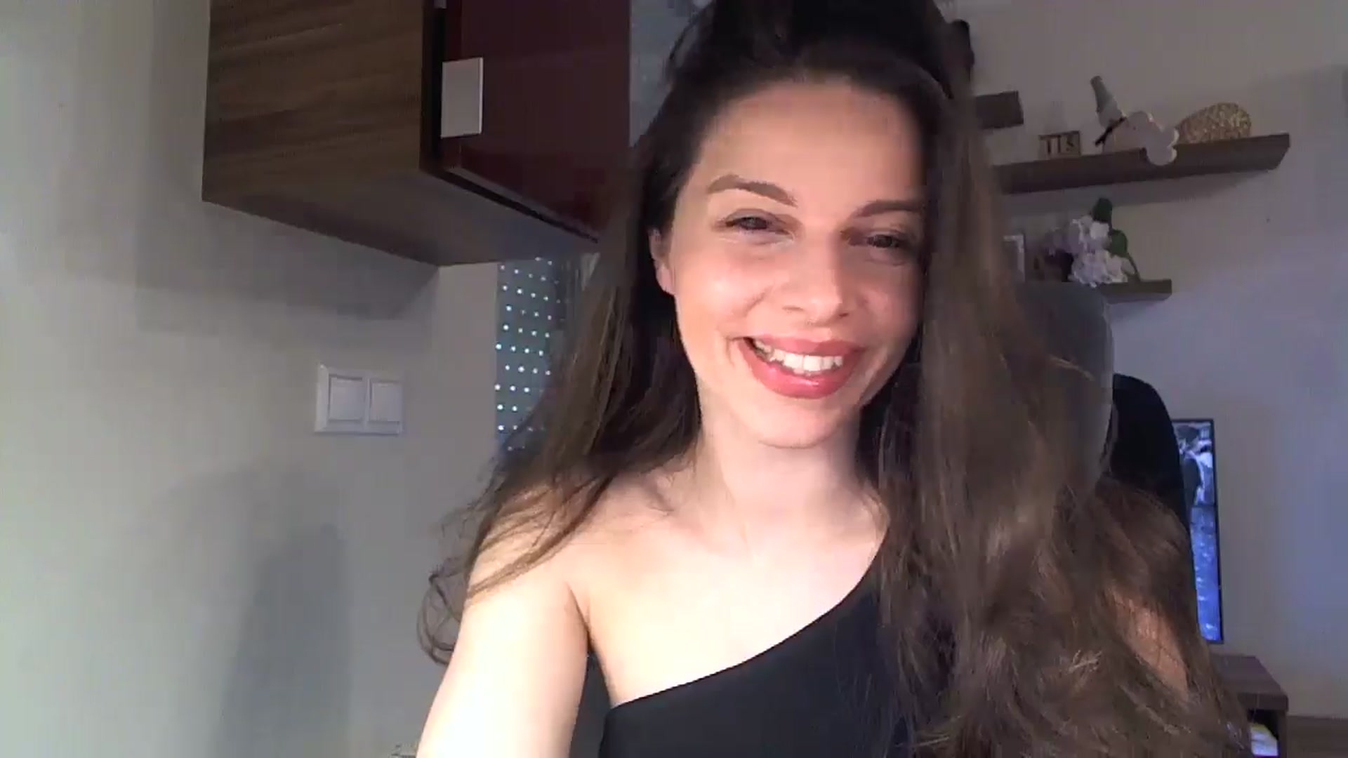 Gallery image thumbnail from Heaven_hot's myfreecams stream on, 05/09/2025, 14:37 image 13 of 20