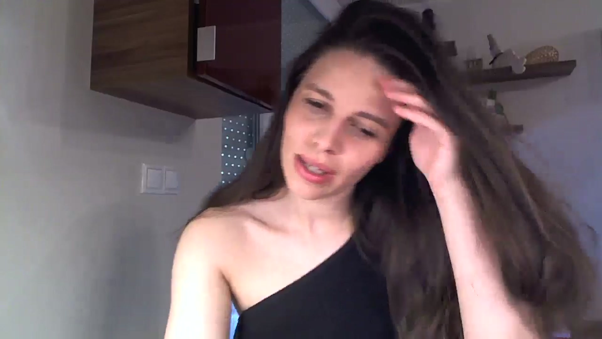 Gallery image thumbnail from Heaven_hot's myfreecams stream on, 05/09/2025, 14:37 image 17 of 20