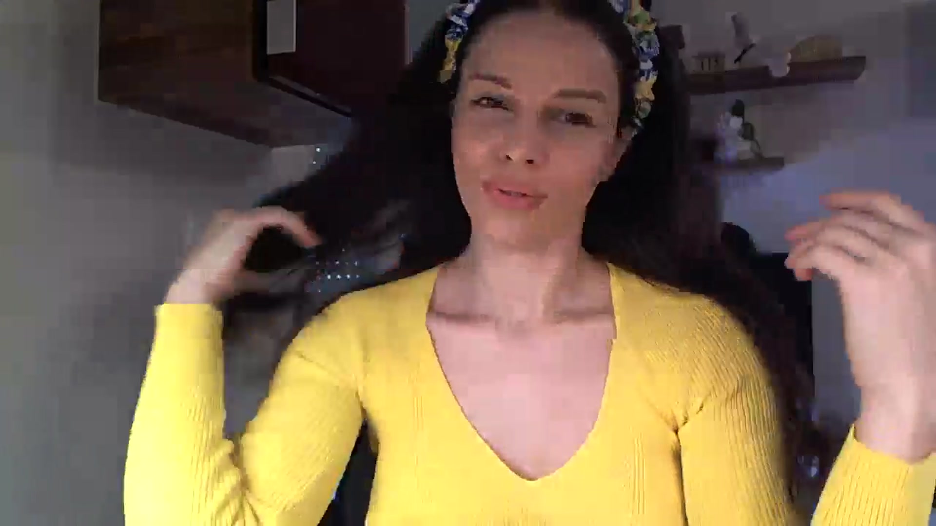 Gallery image thumbnail from Heaven_hot's myfreecams stream on, 05/11/2025, 16:15 image 6 of 20