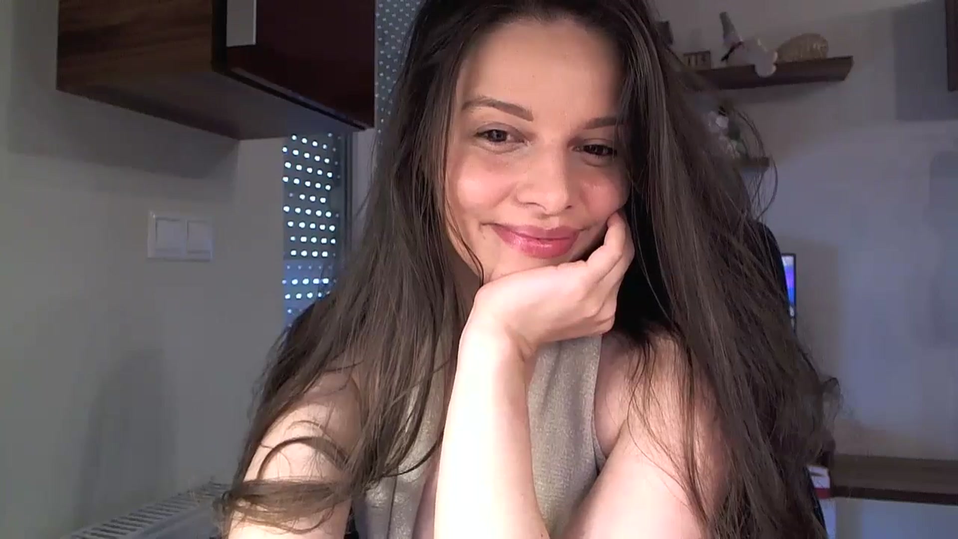 Gallery image thumbnail from Heaven_hot's myfreecams stream on, 05/17/2025, 15:47 image 8 of 20