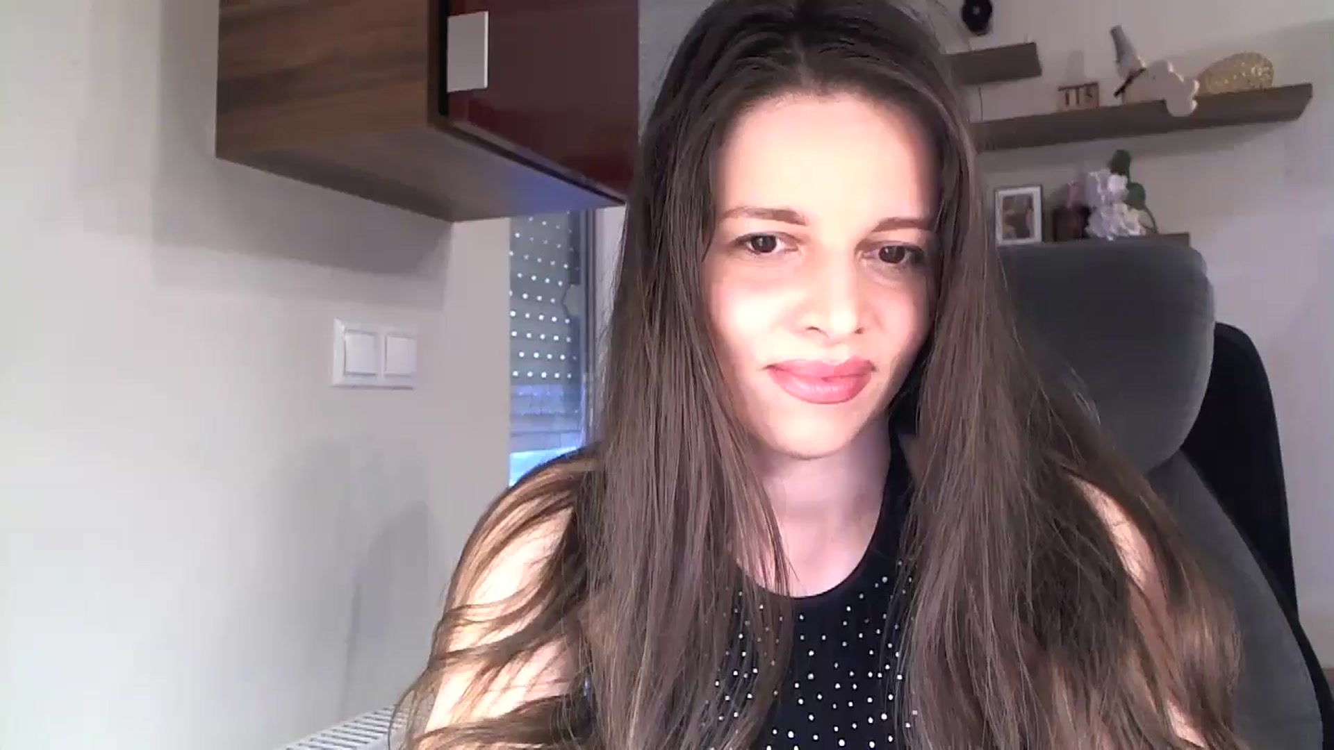 Gallery image thumbnail from Heaven_hot's myfreecams stream on, 05/18/2025, 15:27 image 7 of 20