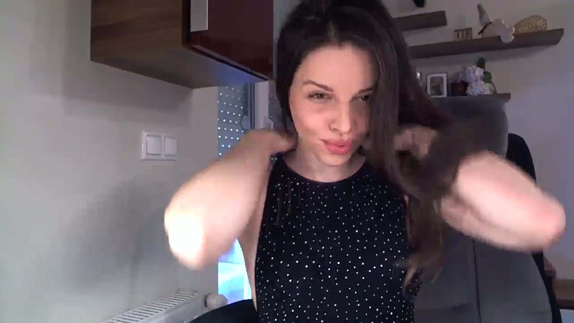 Gallery image thumbnail from Heaven_hot's myfreecams stream on, 05/18/2025, 15:27 image 19 of 20