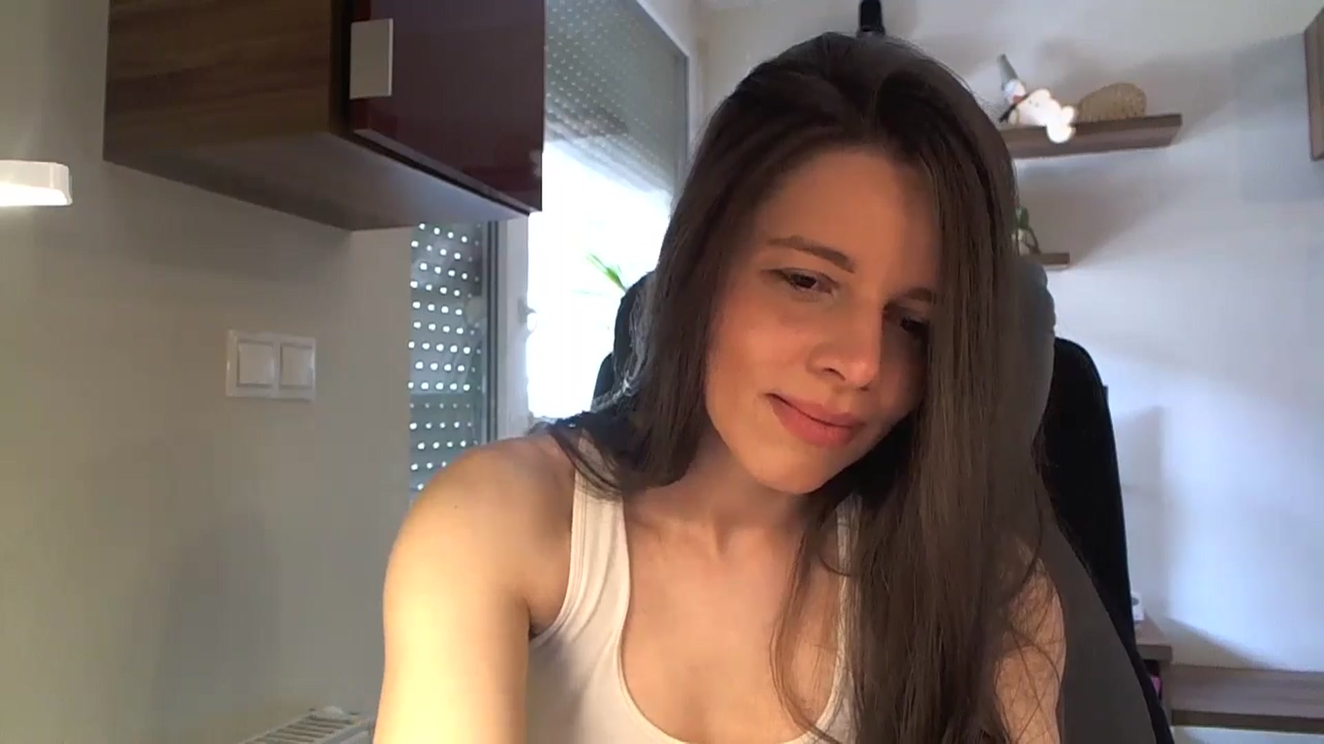 Gallery image thumbnail from Heaven_hot's myfreecams stream on, 05/20/2025, 15:49 image 13 of 20