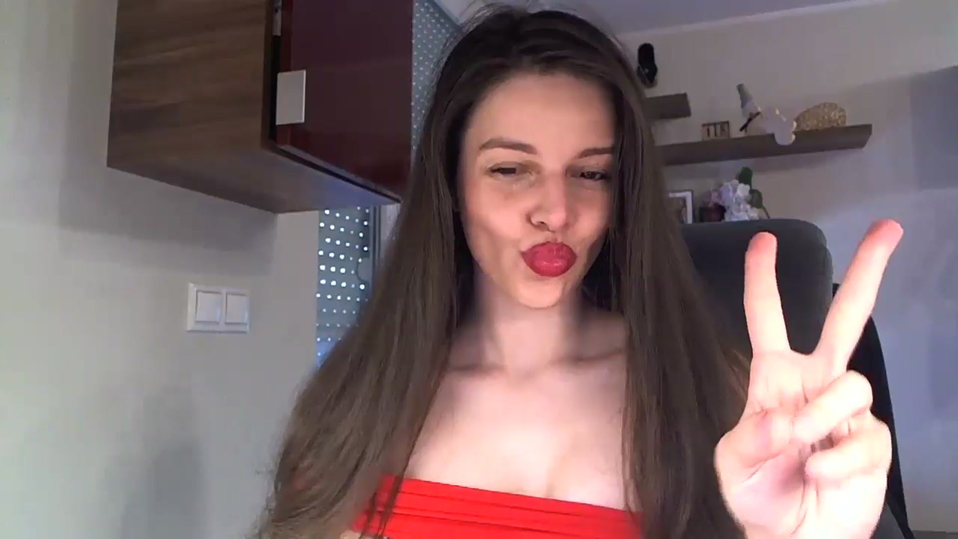 Gallery image thumbnail from Heaven_hot's myfreecams stream on, 05/25/2025, 16:02 image 3 of 20