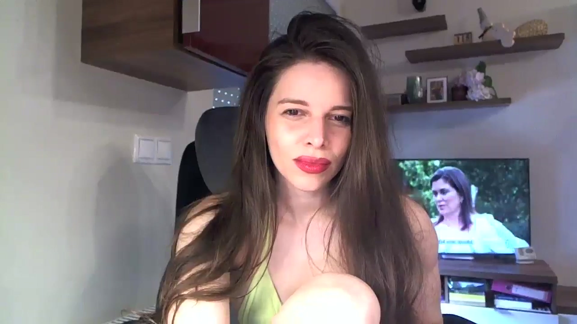 Gallery image thumbnail from Heaven_hot's myfreecams stream on, 05/25/2025, 16:02 image 15 of 20