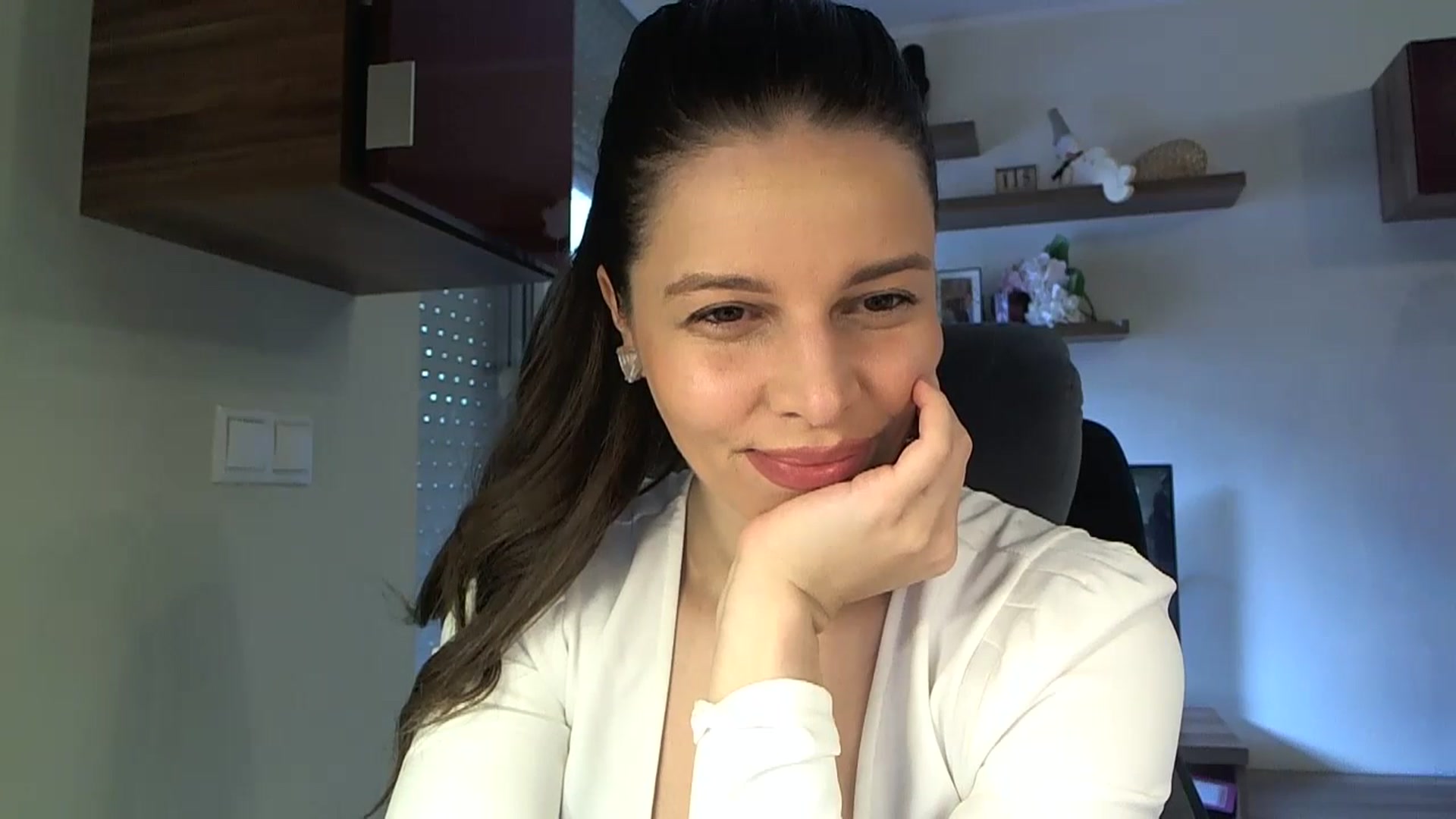 Gallery image thumbnail from Heaven_hot's myfreecams stream on, 05/28/2025, 14:14 image 4 of 20