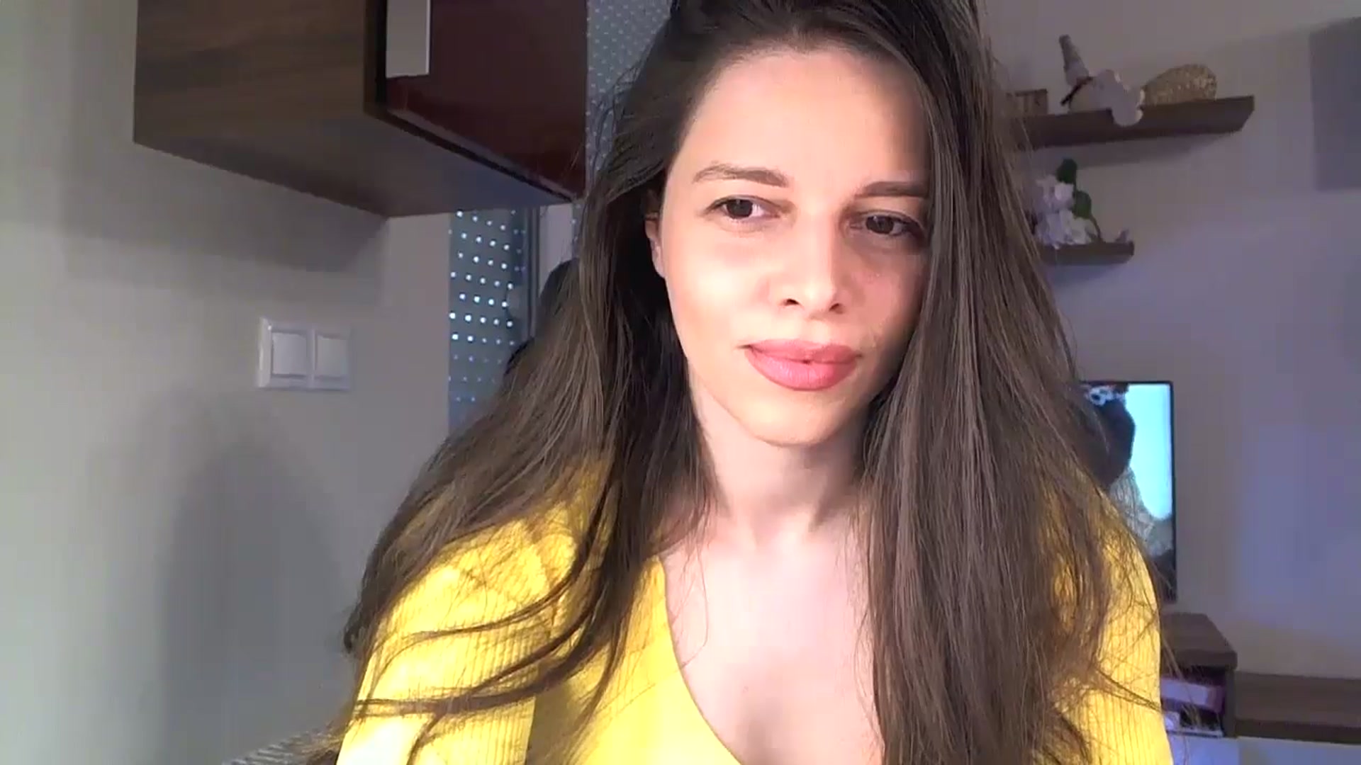 Gallery image thumbnail from Heaven_hot's myfreecams stream on, 05/31/2025, 13:19 image 15 of 20