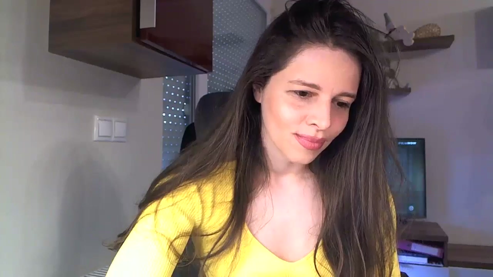 Gallery image thumbnail from Heaven_hot's myfreecams stream on, 05/31/2025, 13:19 image 19 of 20
