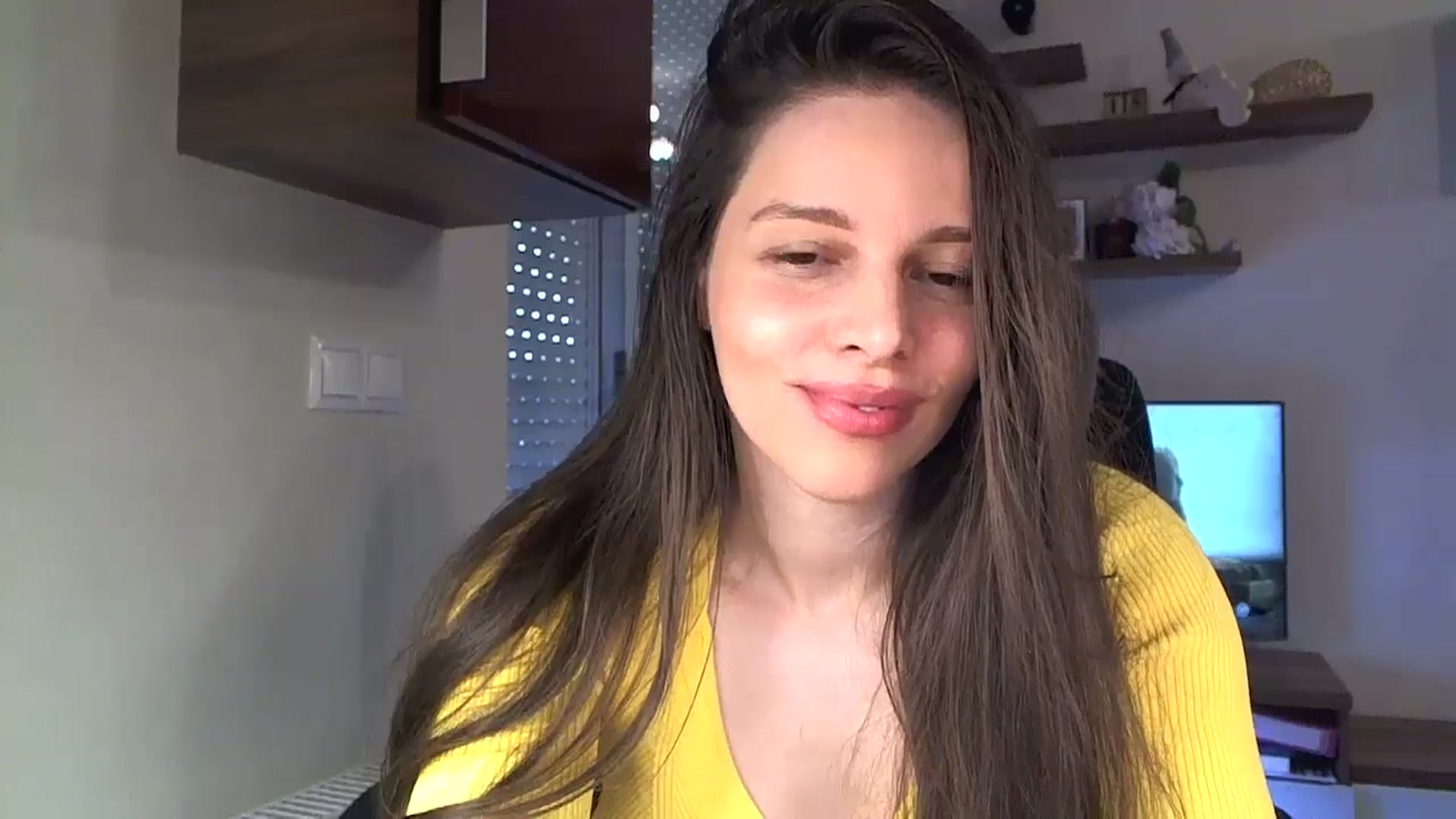 Gallery image thumbnail from Heaven_hot's myfreecams stream on, 05/31/2025, 14:35 image 16 of 20