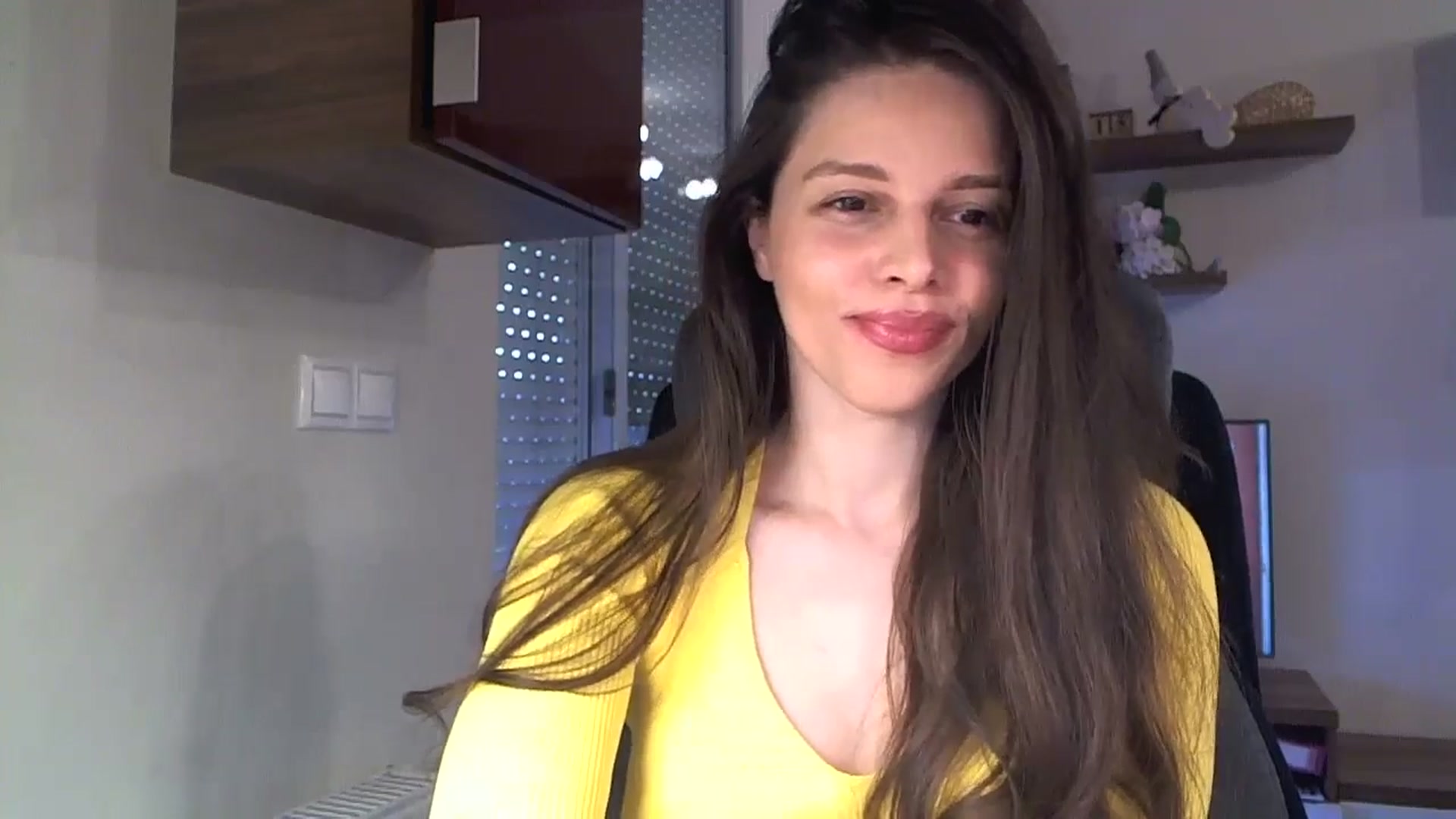 Gallery image thumbnail from Heaven_hot's myfreecams stream on, 05/31/2025, 14:35 image 6 of 20