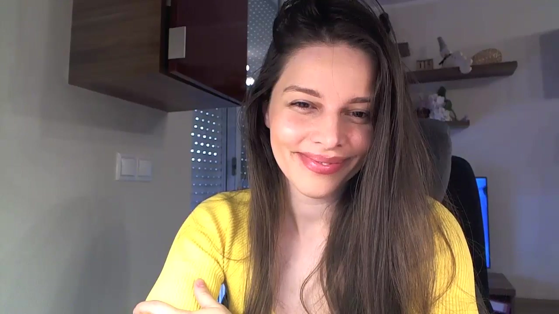 Gallery image thumbnail from Heaven_hot's myfreecams stream on, 05/31/2025, 14:35 image 11 of 20