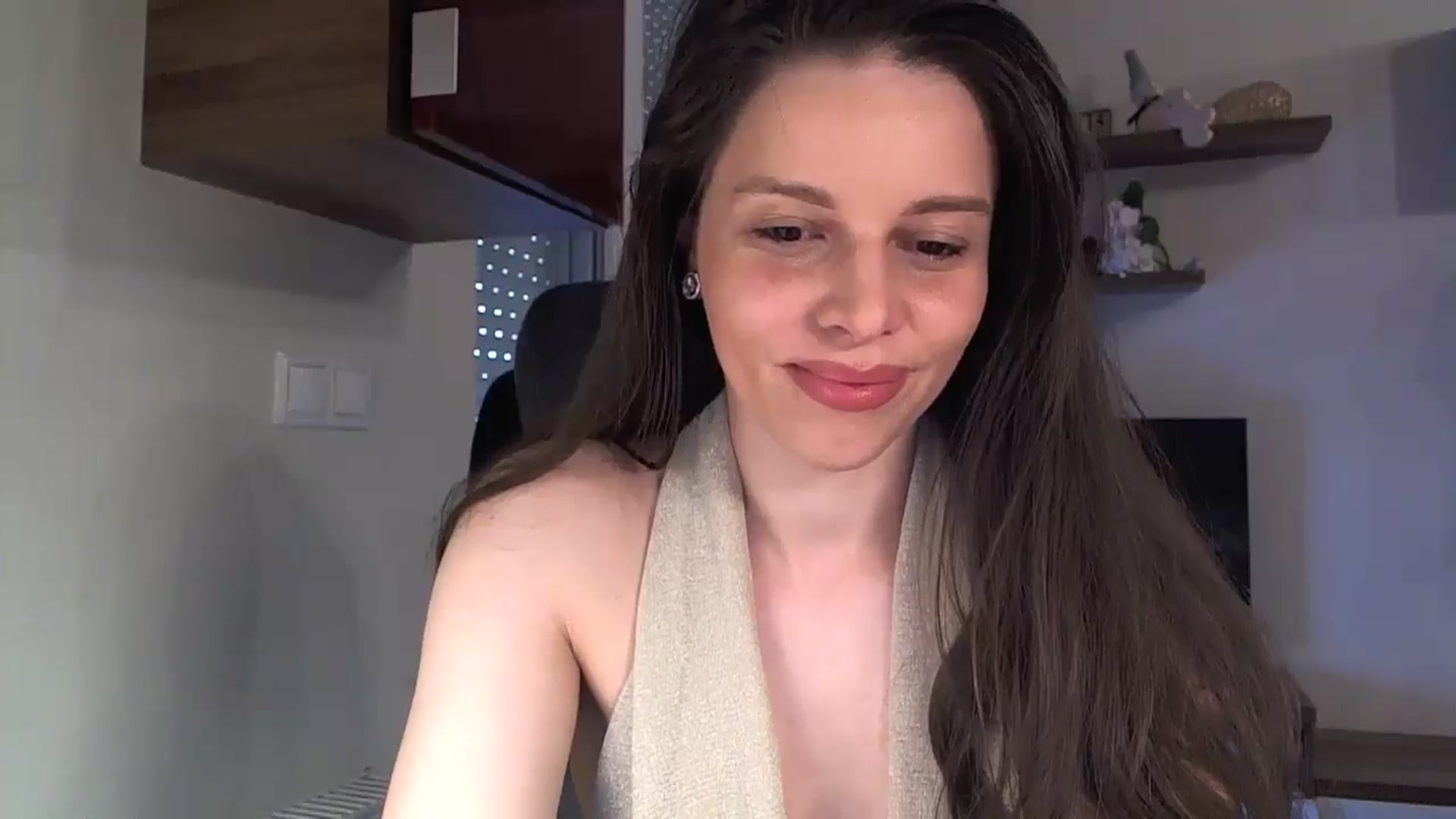Gallery image thumbnail from Heaven_hot's myfreecams stream on, 06/01/2025, 14:55 image 2 of 20