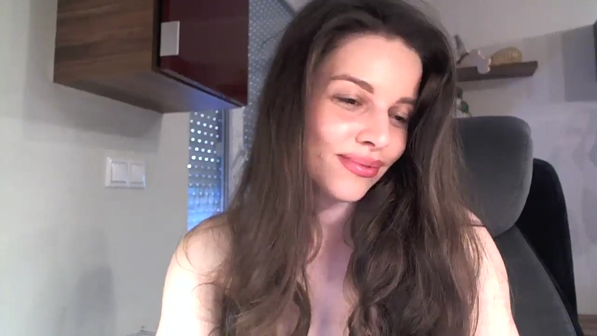 Gallery image thumbnail from Heaven_hot's myfreecams stream on, 06/07/2025, 13:40 image 2 of 20