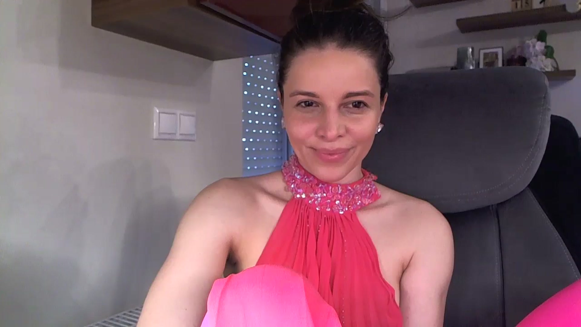 Gallery image thumbnail from Heaven_hot's myfreecams stream on, 06/15/2025, 12:58 image 17 of 20