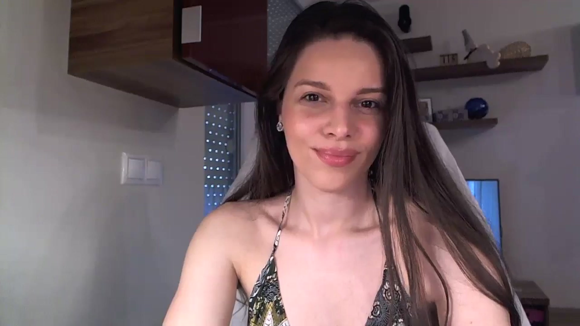 Gallery image thumbnail from Heaven_hot's myfreecams stream on, 07/06/2025, 13:15 image 9 of 20