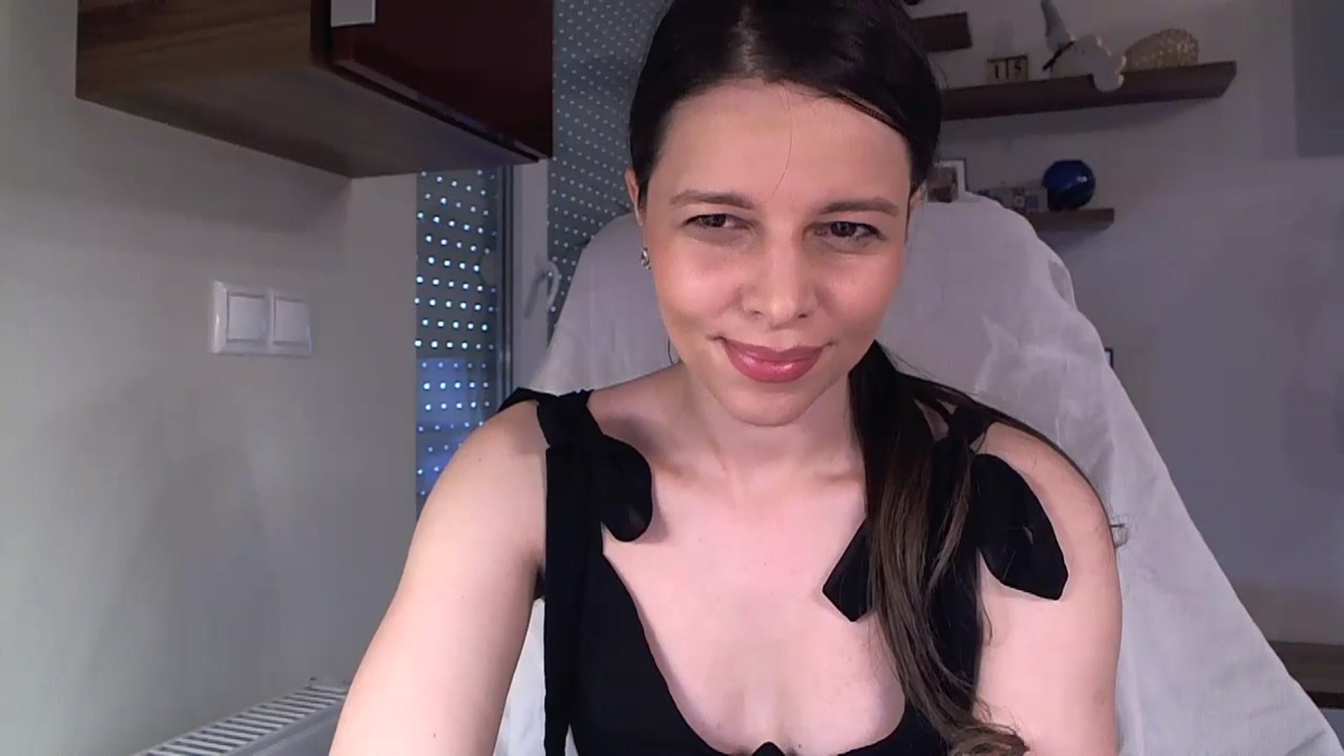 Gallery image thumbnail from Heaven_hot's myfreecams stream on, 07/12/2025, 12:26 image 5 of 20