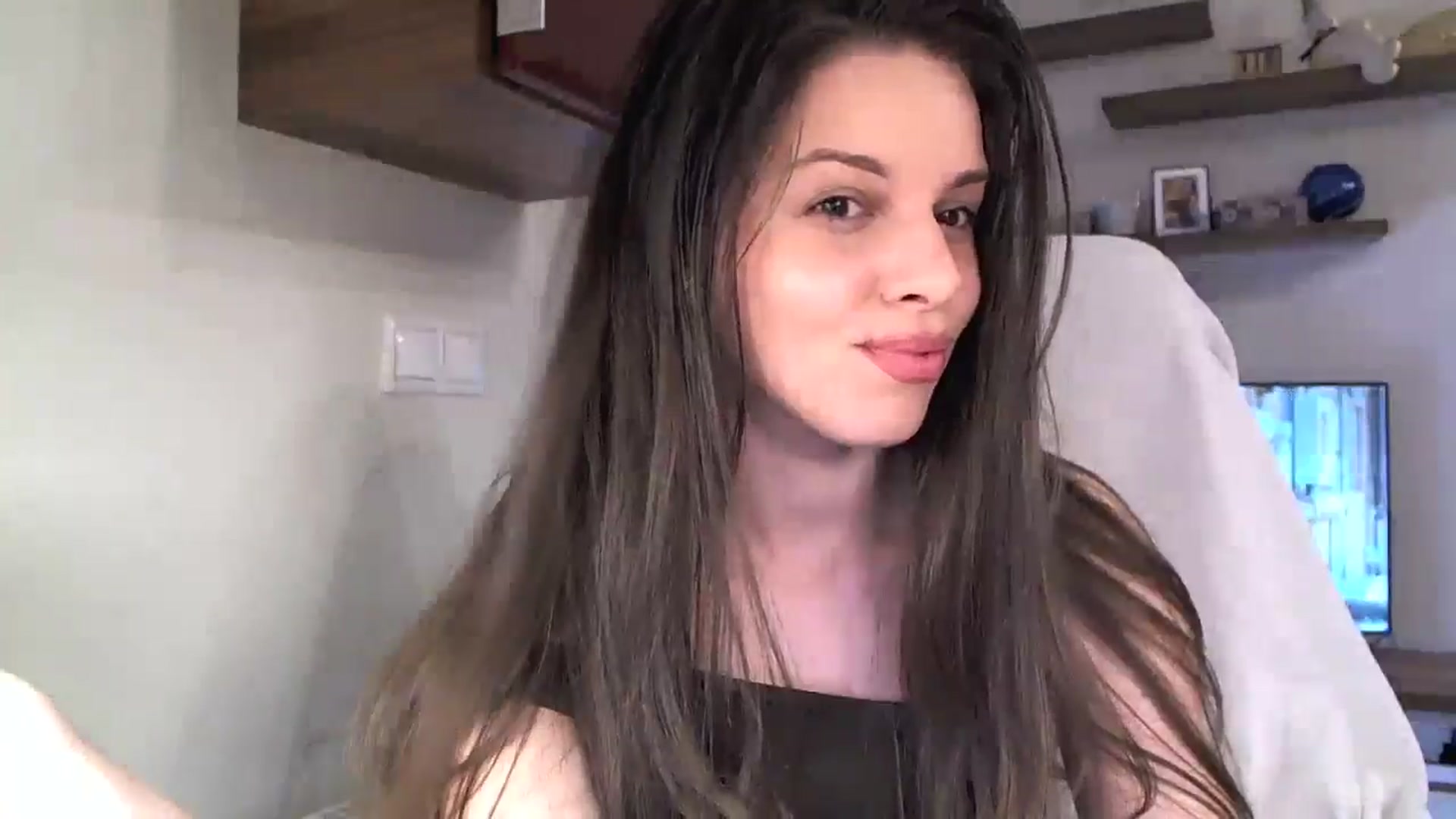 Gallery image thumbnail from Heaven_hot's myfreecams stream on, 07/20/2025, 12:27 image 18 of 20