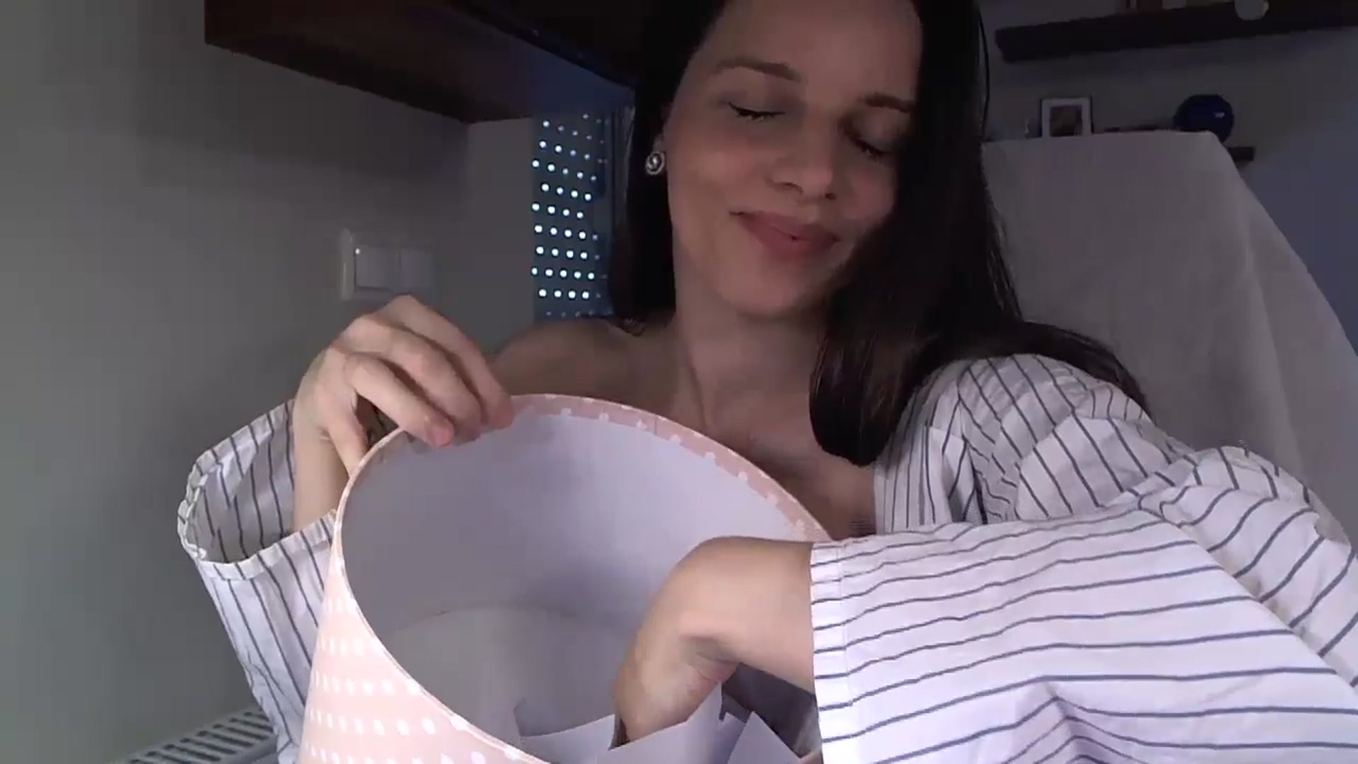 Gallery image thumbnail from Heaven_hot's myfreecams stream on, 07/20/2025, 15:18 image 15 of 20