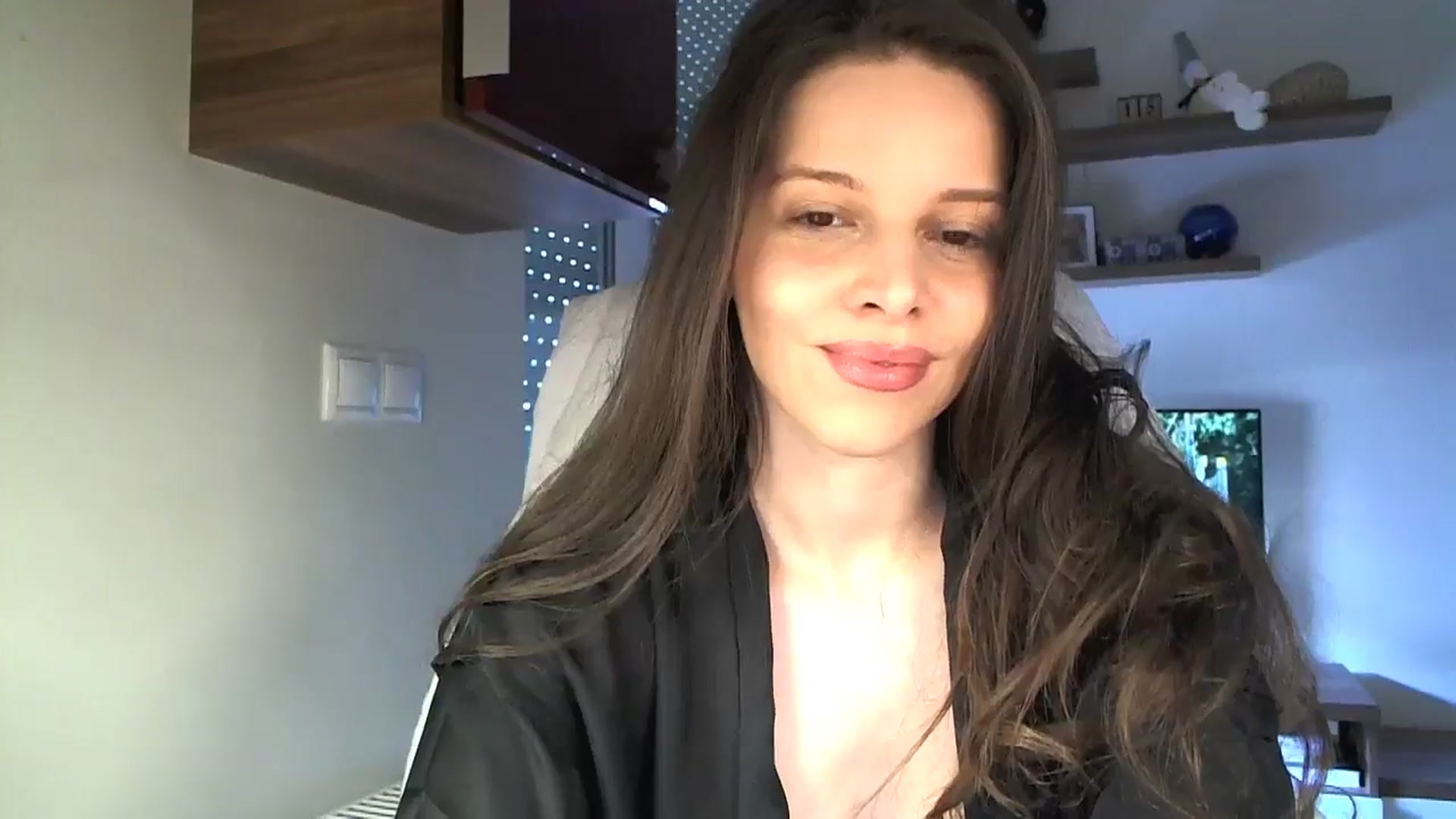 Gallery image thumbnail from Heaven_hot's myfreecams stream on, 07/26/2025, 15:19 image 2 of 20