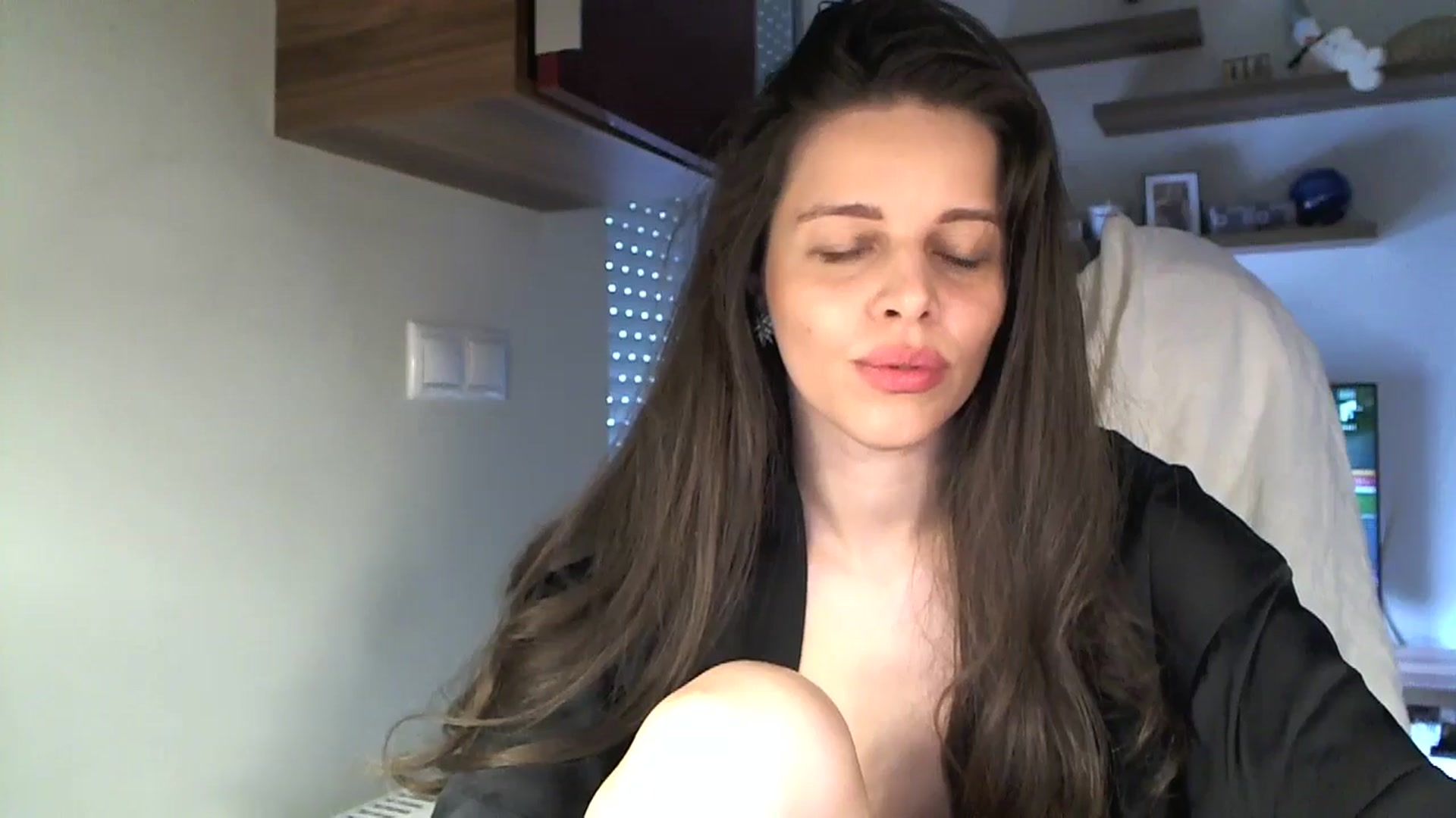 Gallery image thumbnail from Heaven_hot's myfreecams stream on, 07/27/2025, 15:46 image 15 of 20
