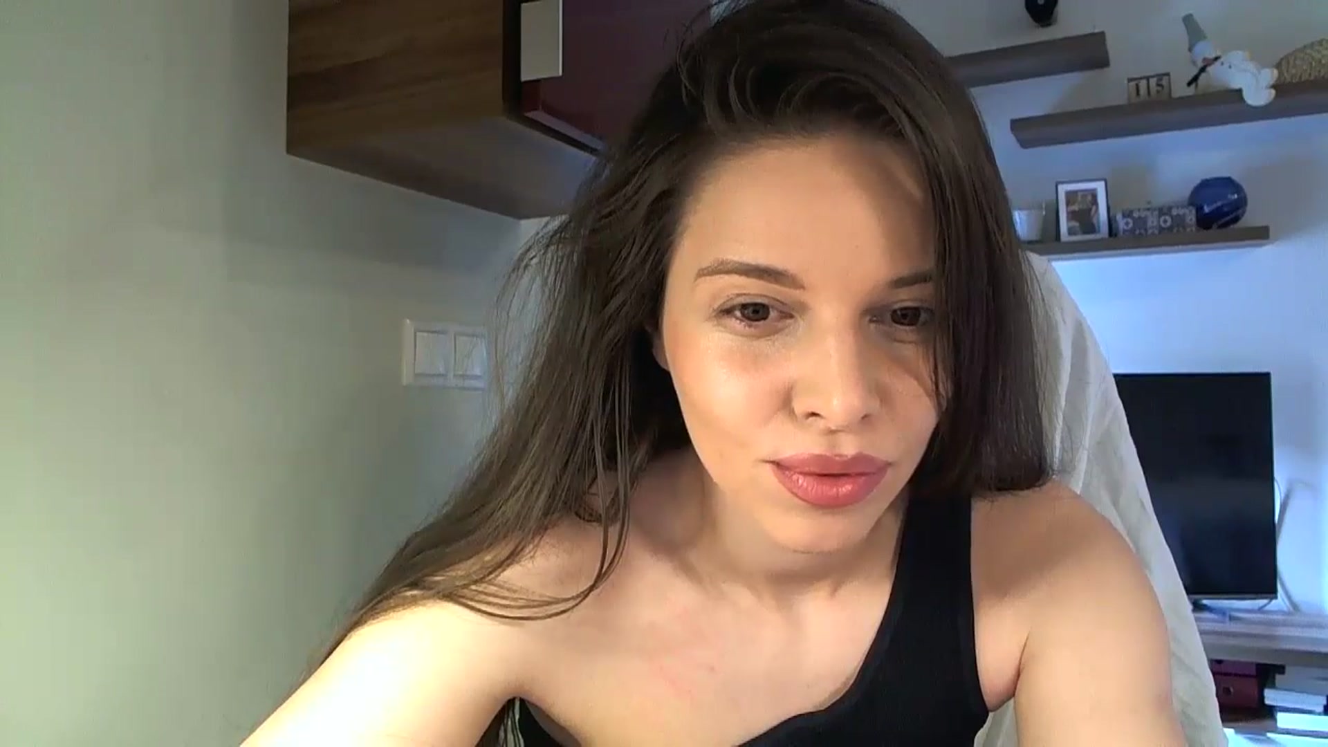 Gallery image thumbnail from Heaven_hot's myfreecams stream on, 08/06/2025, 14:21 image 18 of 20