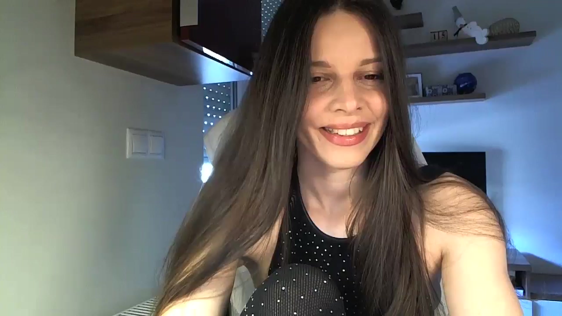 Gallery image thumbnail from Heaven_hot's myfreecams stream on, 08/09/2025, 15:23 image 1 of 20