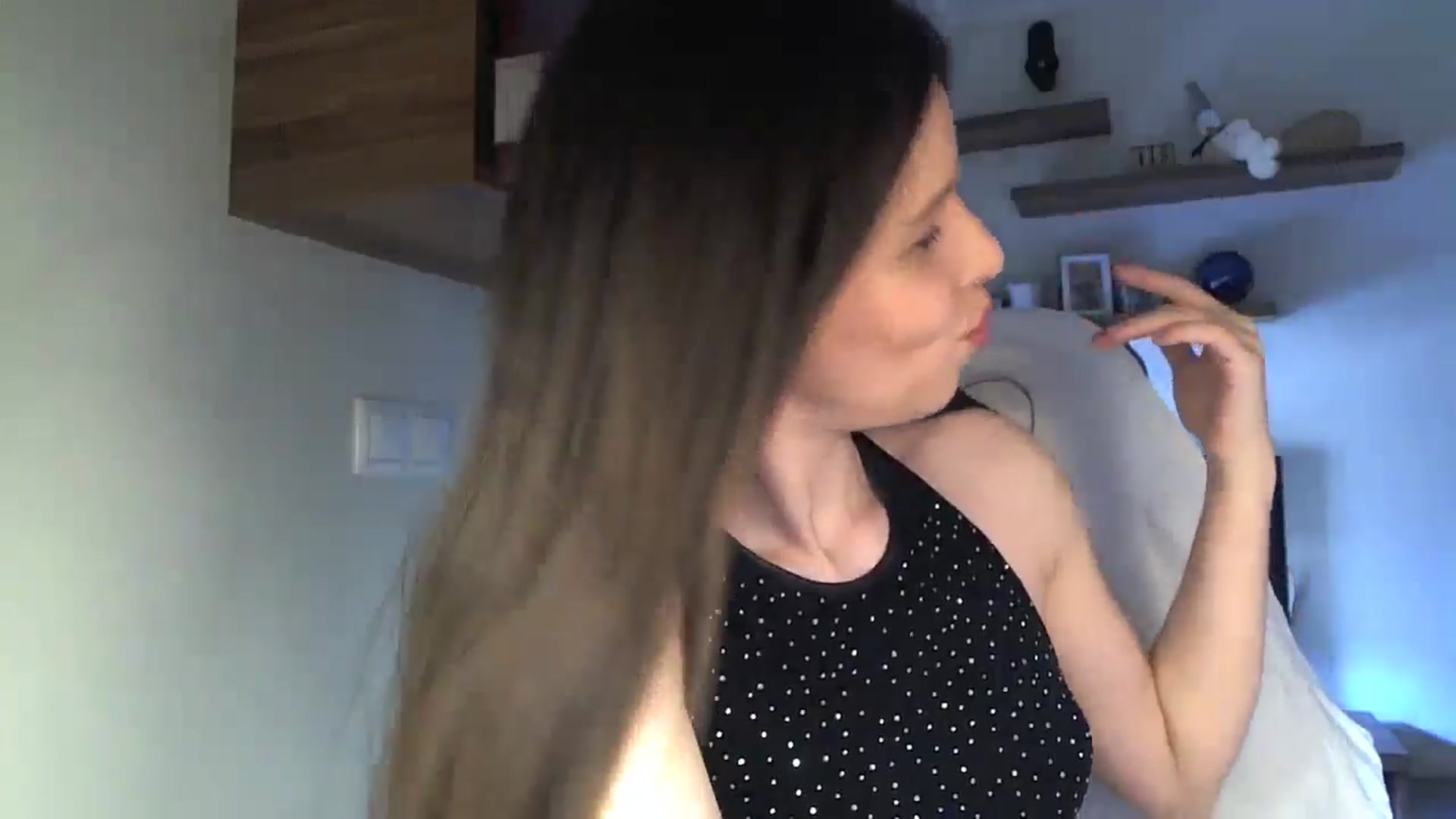 Gallery image thumbnail from Heaven_hot's myfreecams stream on, 08/09/2025, 15:23 image 8 of 20