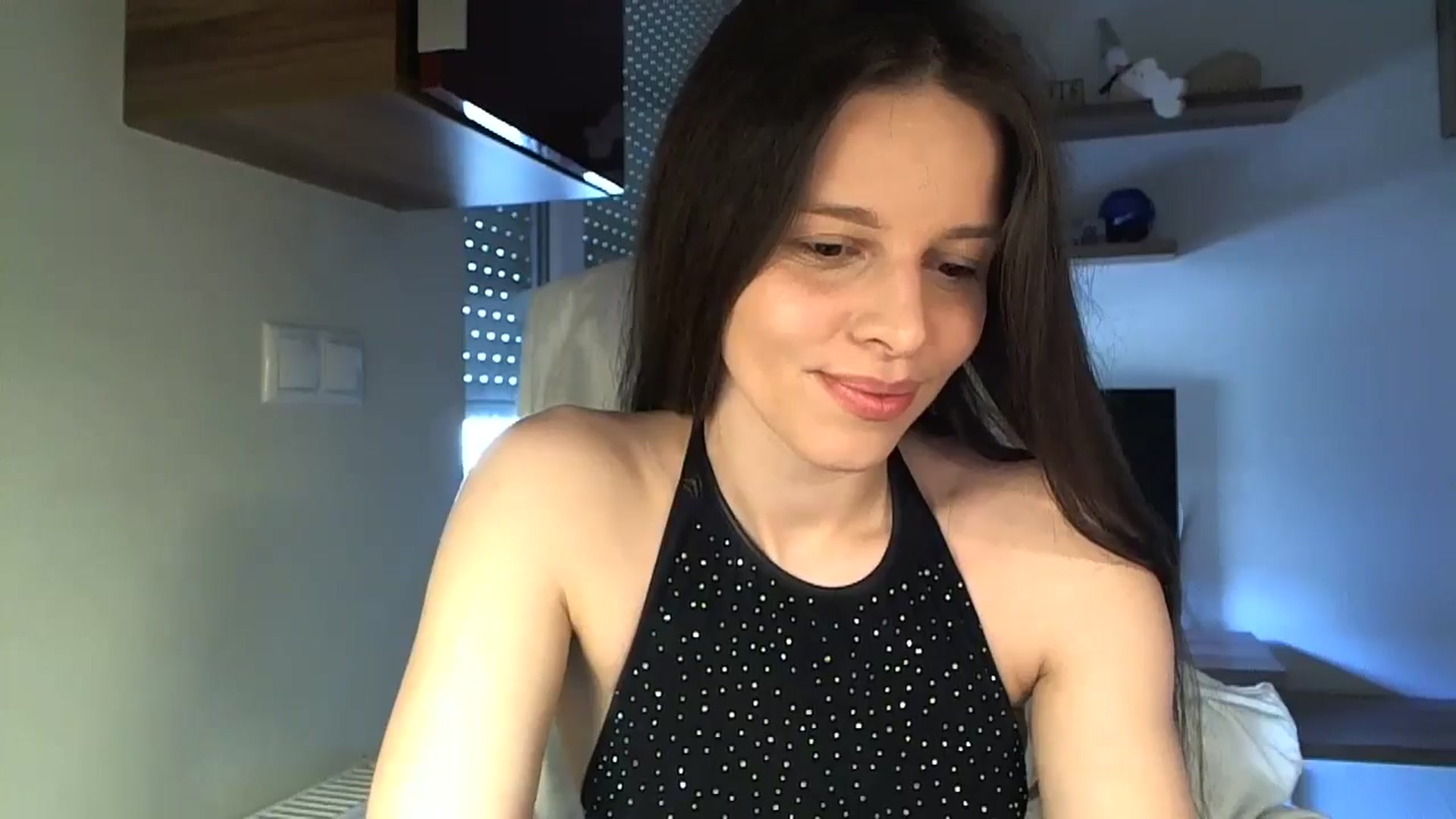 Gallery image thumbnail from Heaven_hot's myfreecams stream on, 08/09/2025, 15:23 image 14 of 20