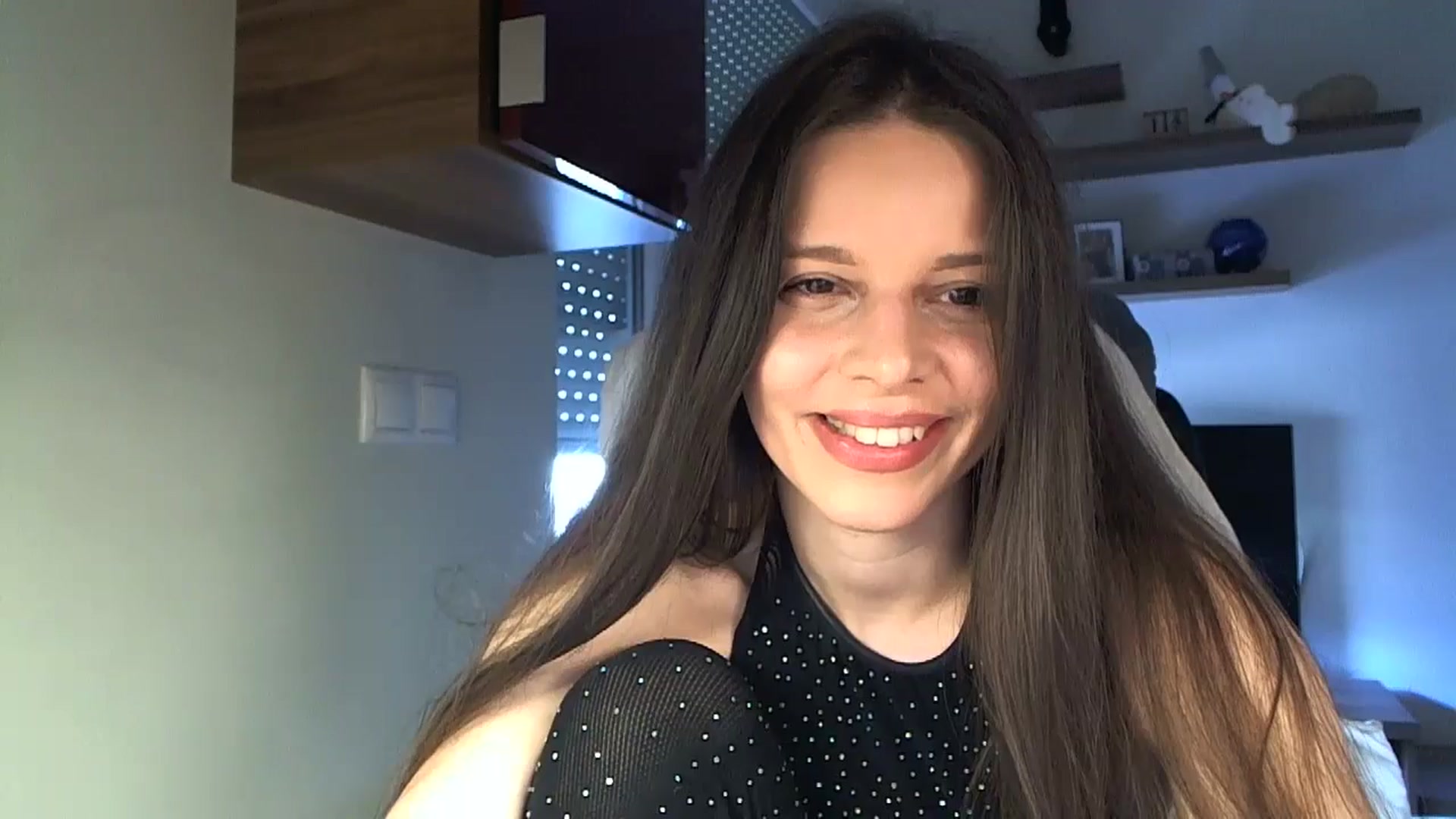 Gallery image thumbnail from Heaven_hot's myfreecams stream on, 08/09/2025, 15:23 image 10 of 20