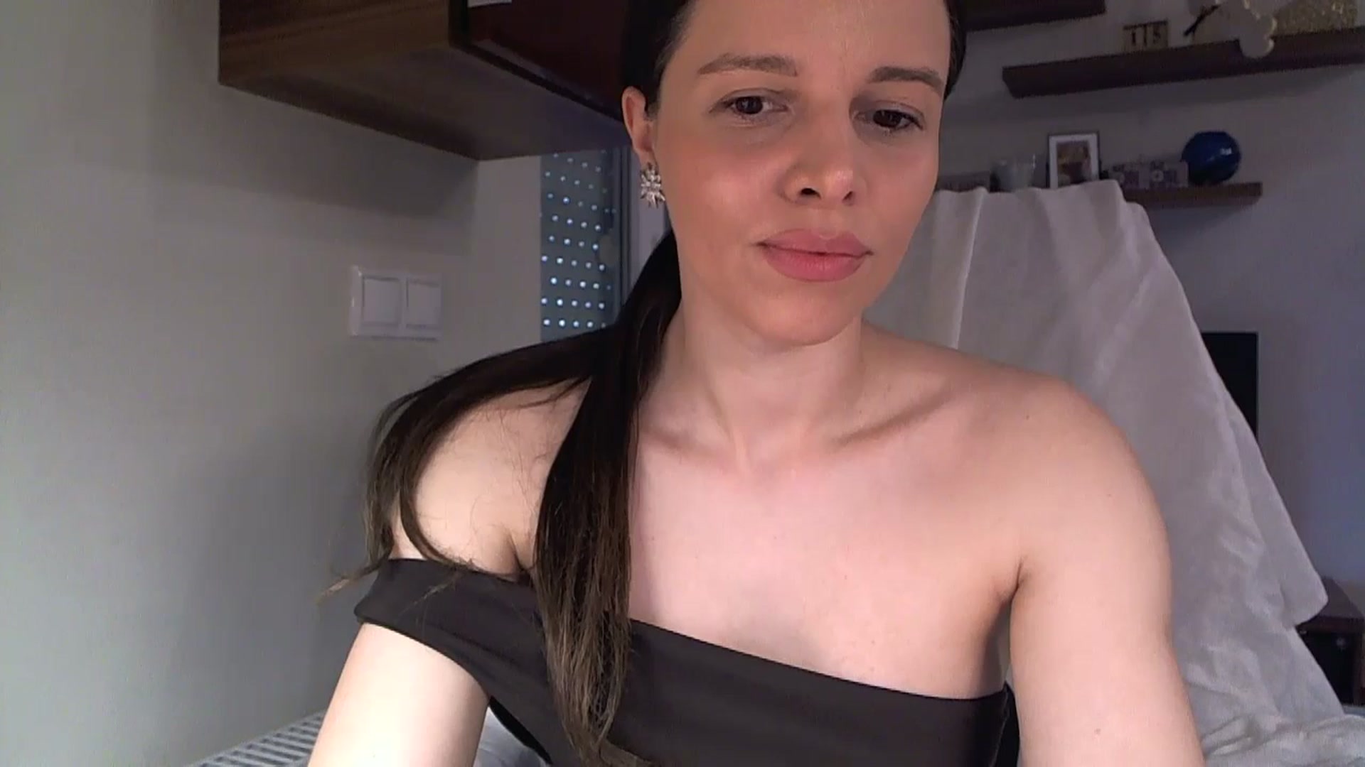 Gallery image thumbnail from Heaven_hot's myfreecams stream on, 08/30/2025, 12:24 image 16 of 20