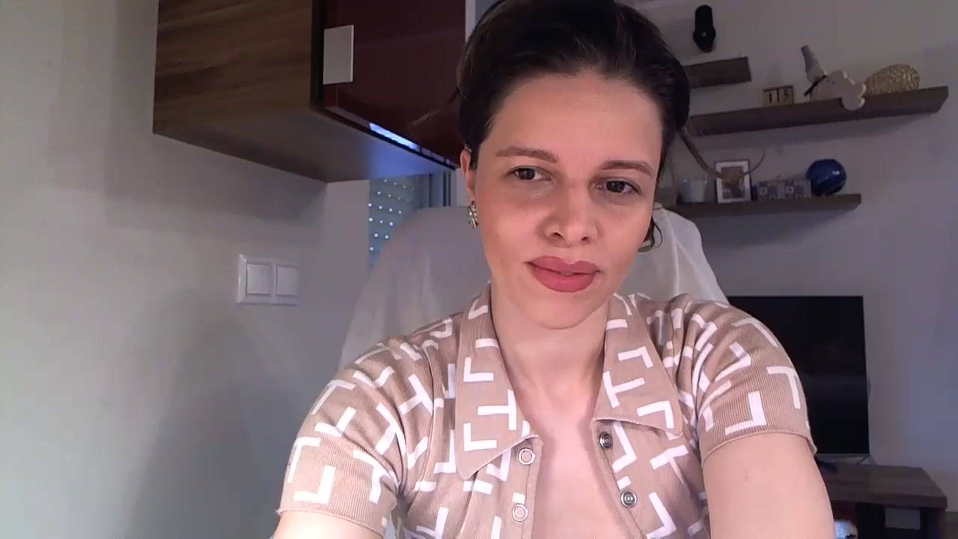 Gallery image thumbnail from Heaven_hot's myfreecams stream on, 08/31/2025, 15:38 image 2 of 20