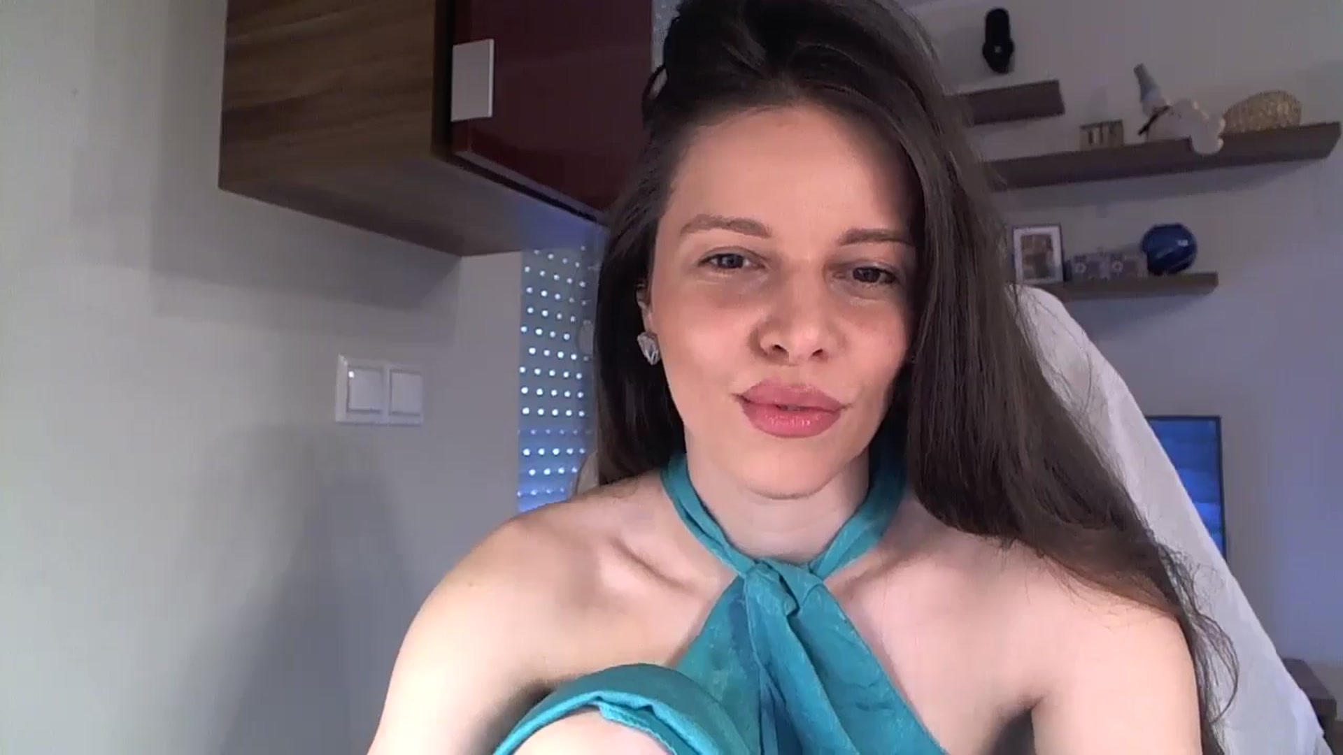 Gallery image thumbnail from Heaven_hot's myfreecams stream on, 09/06/2025, 12:27 image 8 of 20