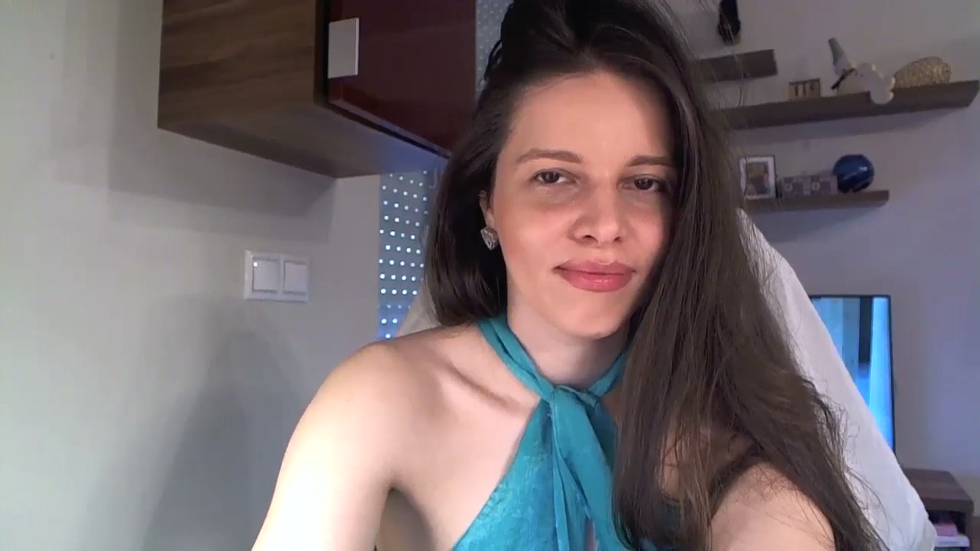 Gallery image thumbnail from Heaven_hot's myfreecams stream on, 09/06/2025, 12:27 image 7 of 20