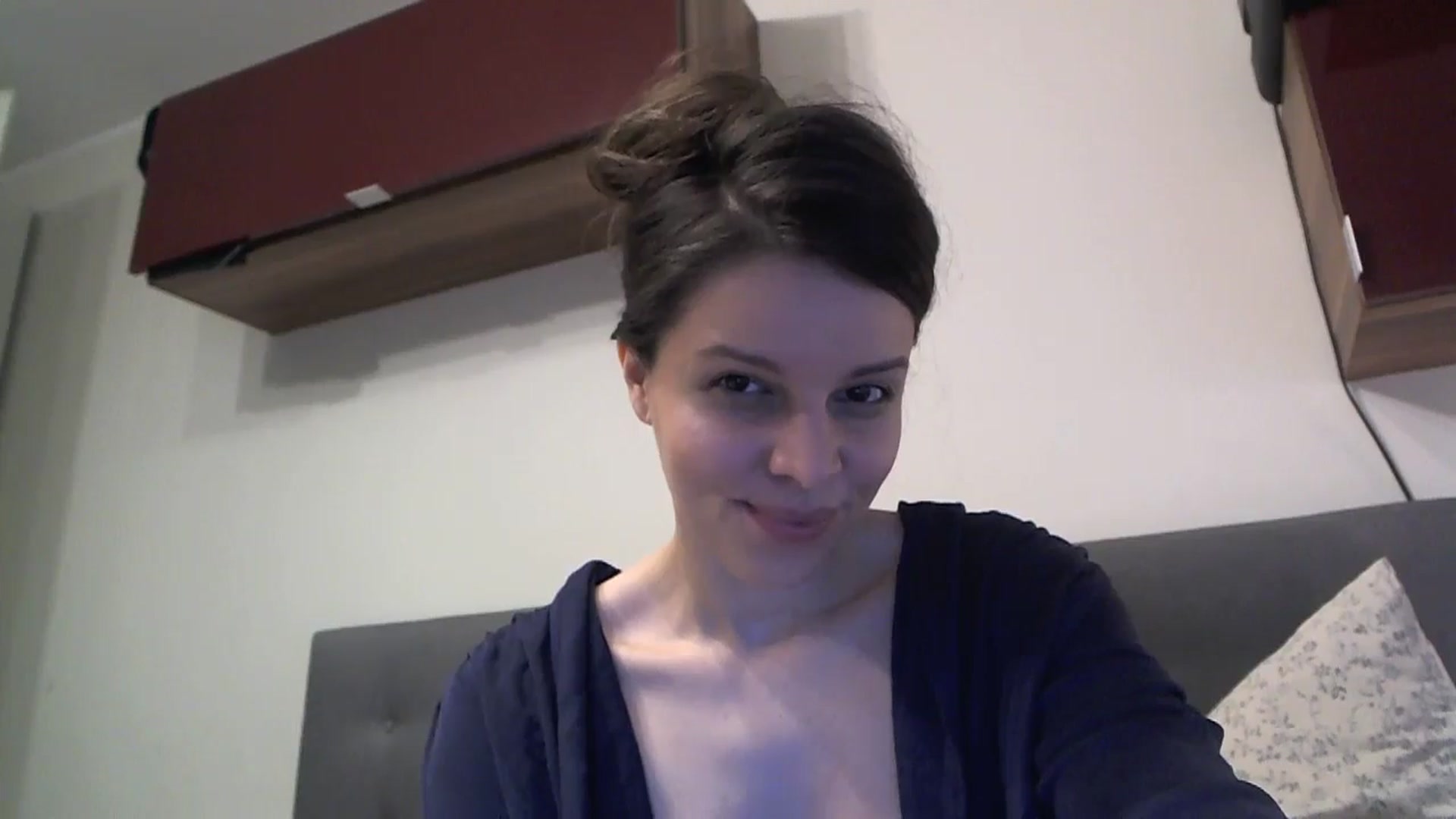 Gallery image thumbnail from Heaven_hot's myfreecams stream on, 09/06/2025, 15:15 image 18 of 20