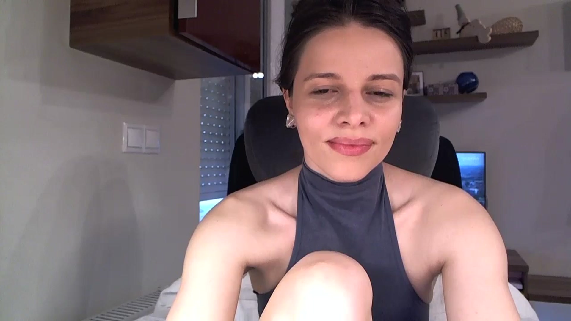 Gallery image thumbnail from Heaven_hot's myfreecams stream on, 09/14/2025, 15:43 image 10 of 20