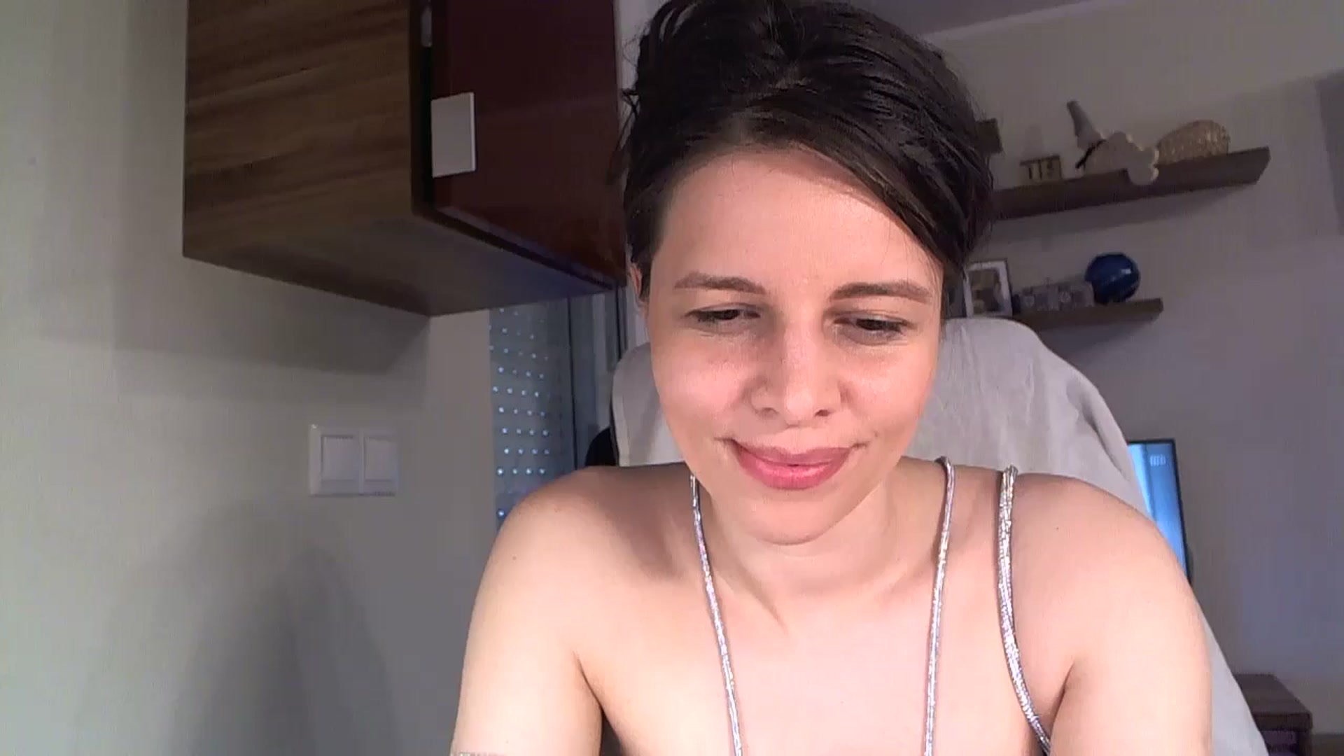 Gallery image thumbnail from Heaven_hot's myfreecams stream on, 09/20/2025, 16:03 image 17 of 20