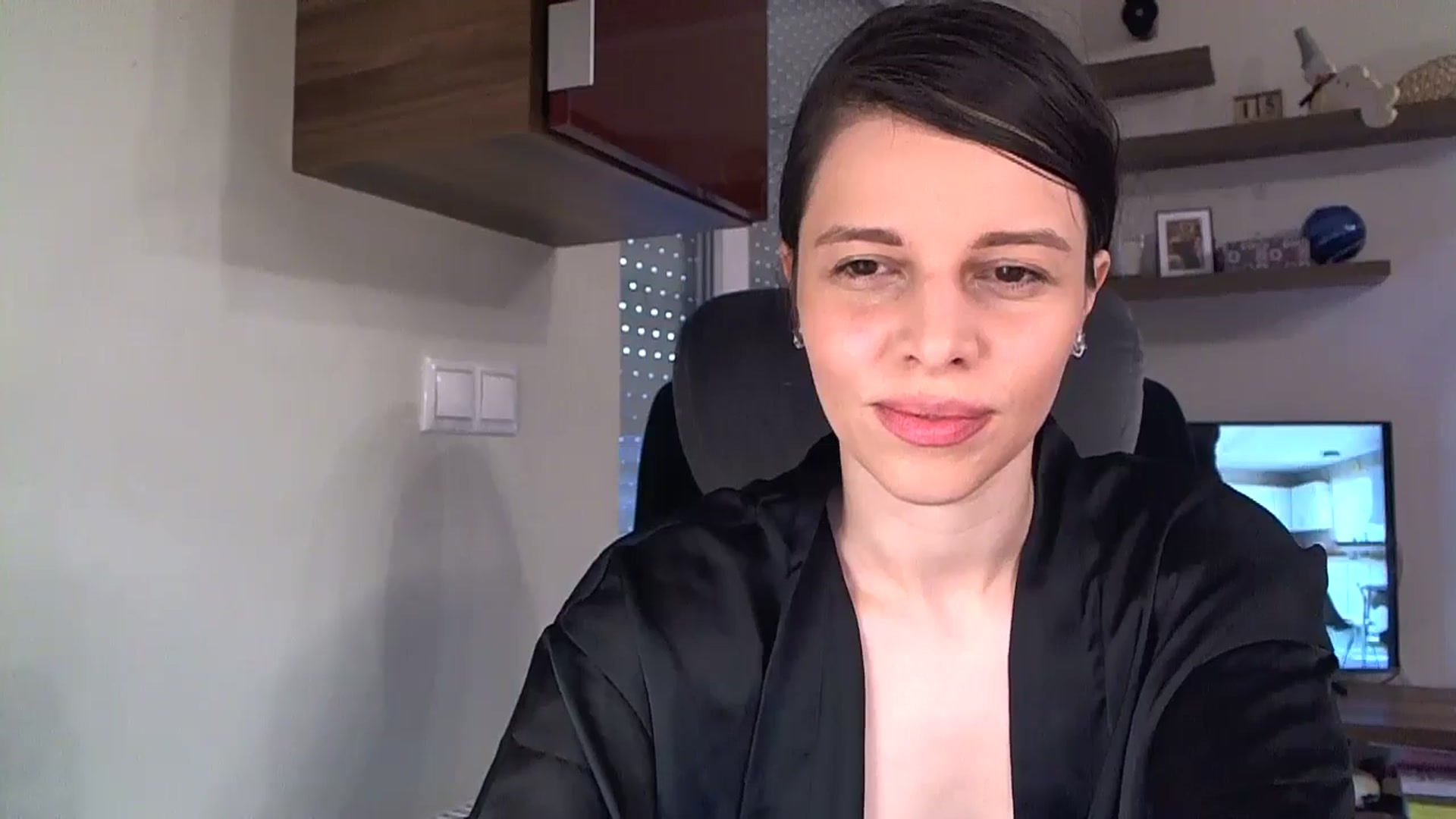 Gallery image thumbnail from Heaven_hot's myfreecams stream on, 09/28/2025, 14:56 image 11 of 20