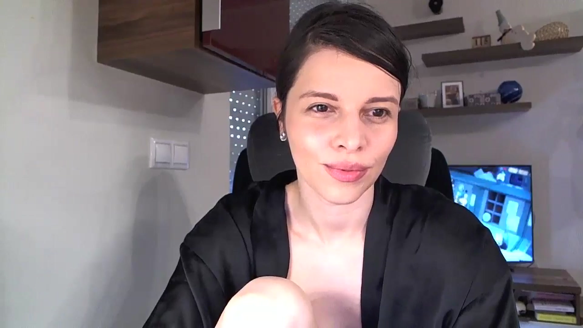 Gallery image thumbnail from Heaven_hot's myfreecams stream on, 09/28/2025, 14:56 image 10 of 20